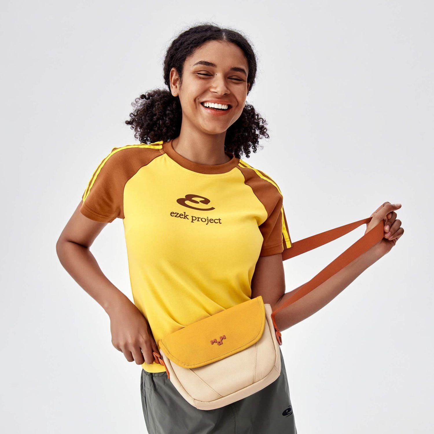 MAH Young Cross Shuttle Sling Bag - Classic Yellow