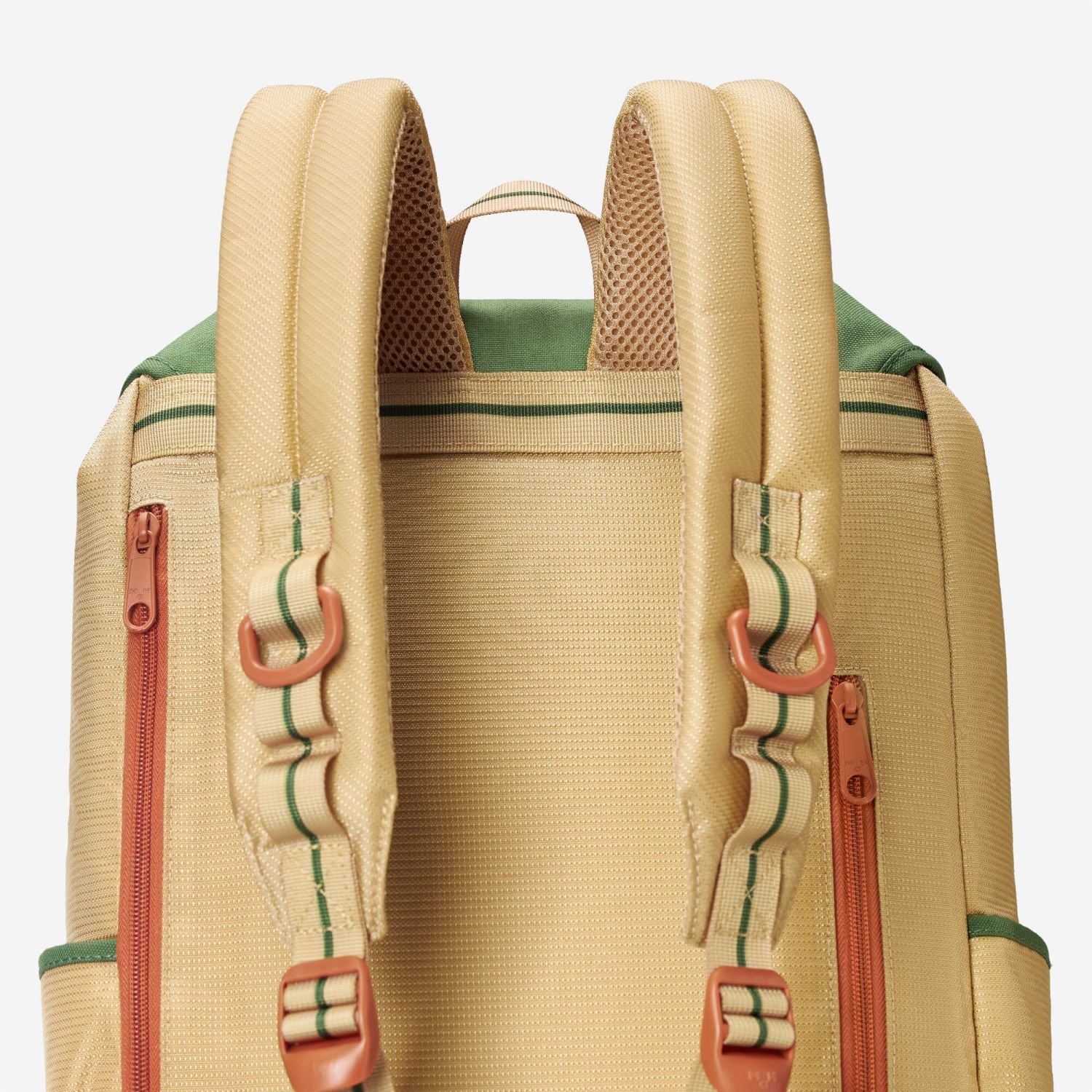 MAH Young Tour Camplife 18L Backpack - Green