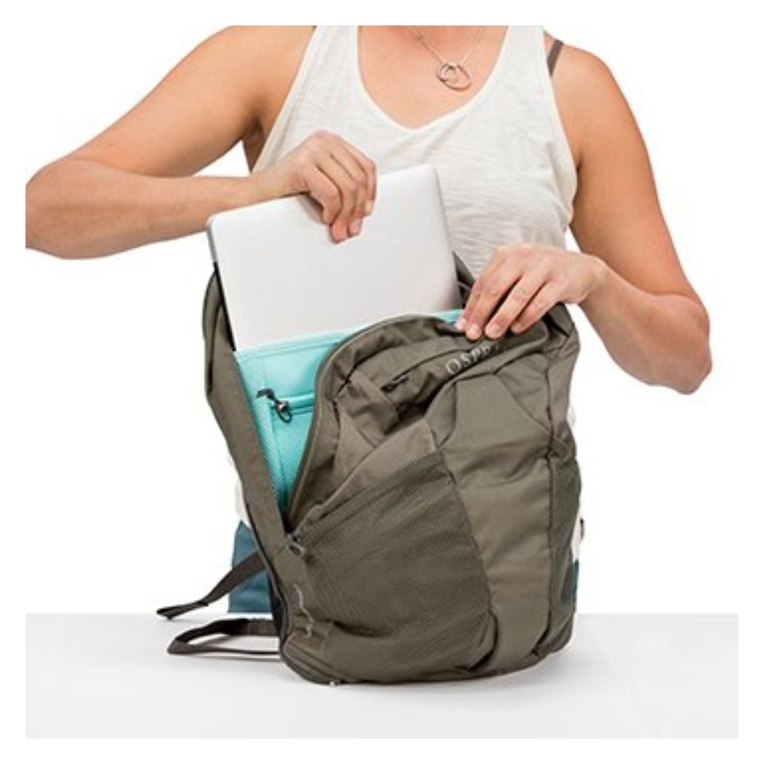 Osprey Fairview Travel Pack 55 Backpack - Extra Small/Small - Women's Travel - Trekking (Rainforest Green)