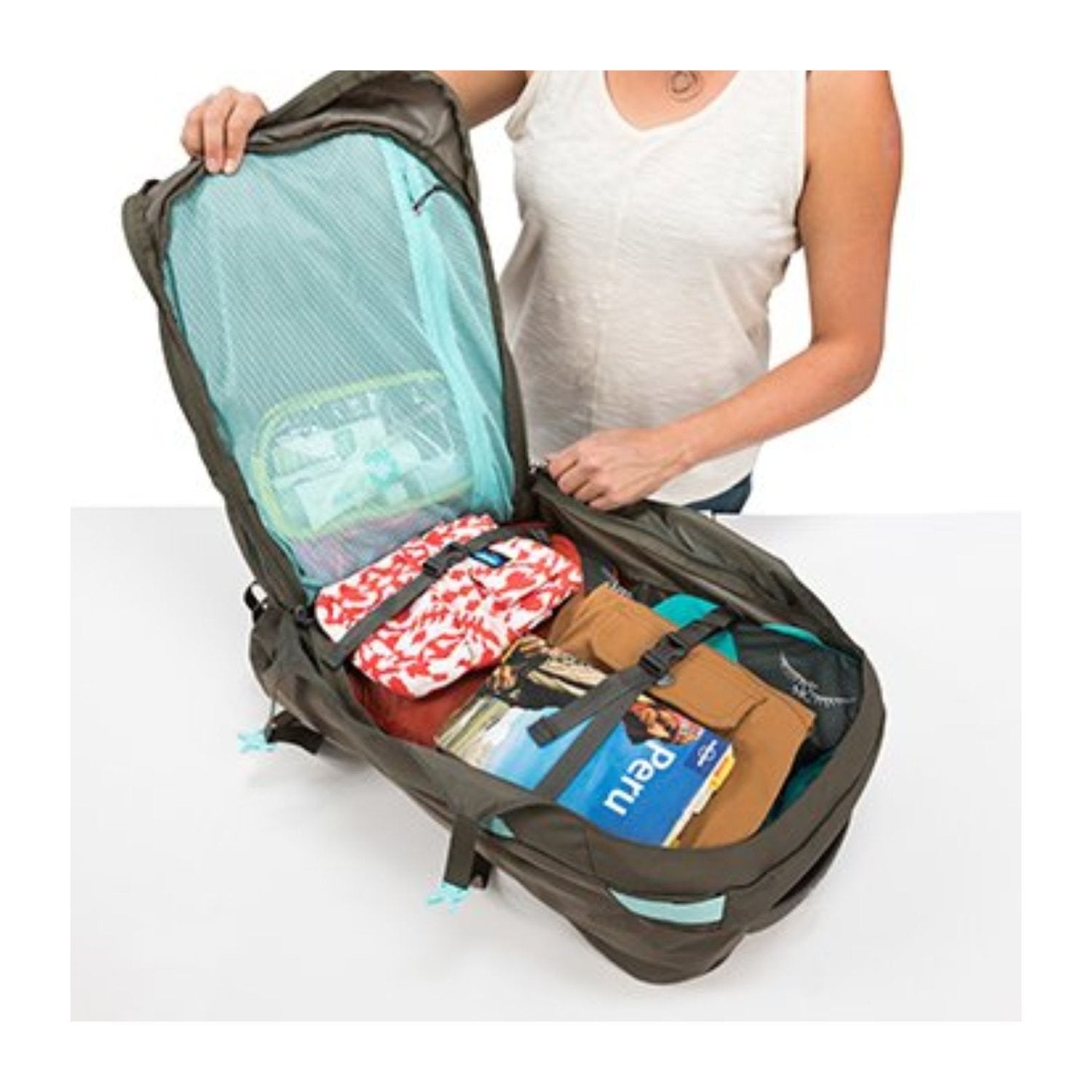 Osprey Fairview Travel Pack 70 Backpack - Small/Medium - Women's Travel - Trekking (Rainforest Green)