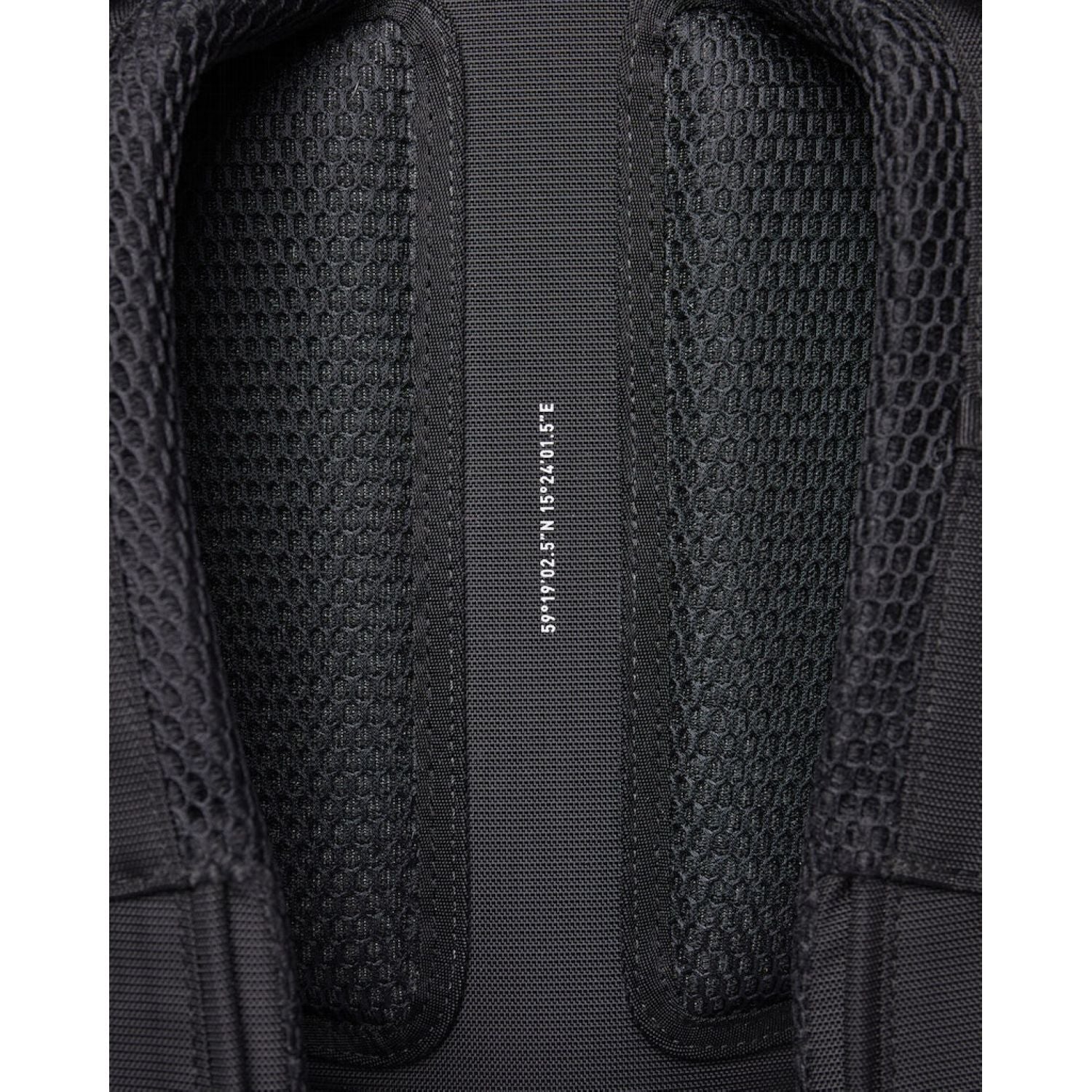 Sandqvist Mountain Hike Backpack - Black