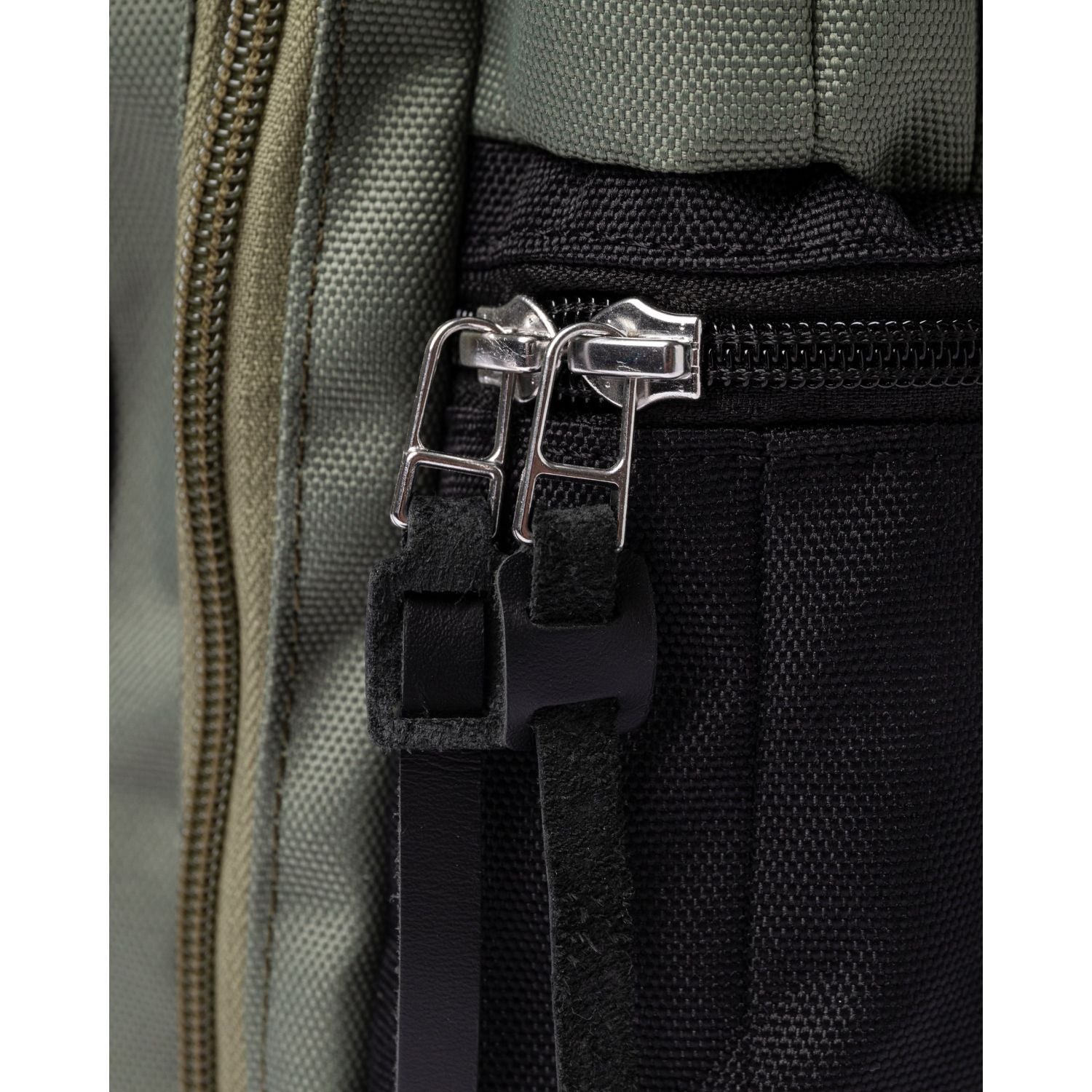 Sandqvist Otis Backpack - Multi Clover Green