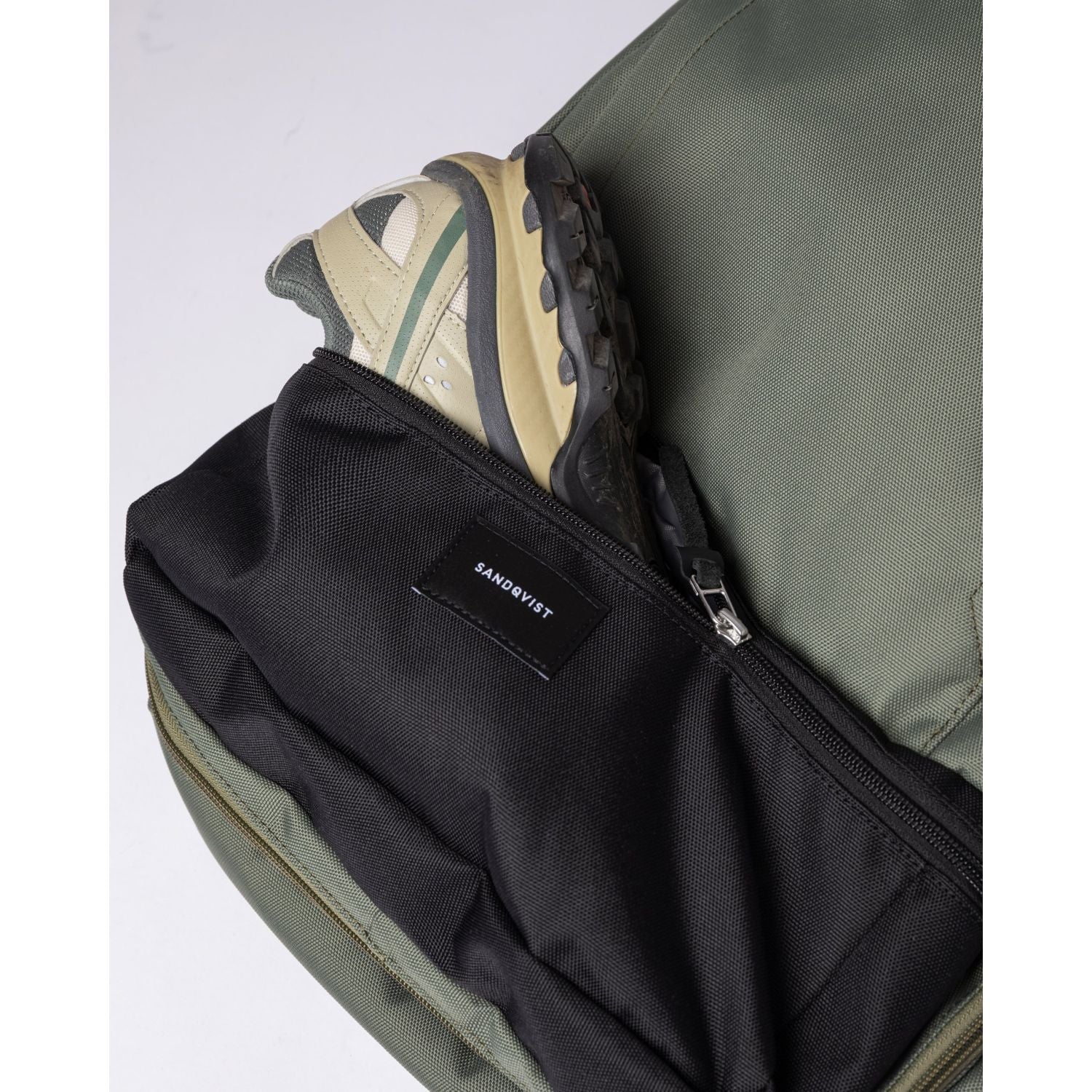 Sandqvist Otis Backpack - Multi Clover Green