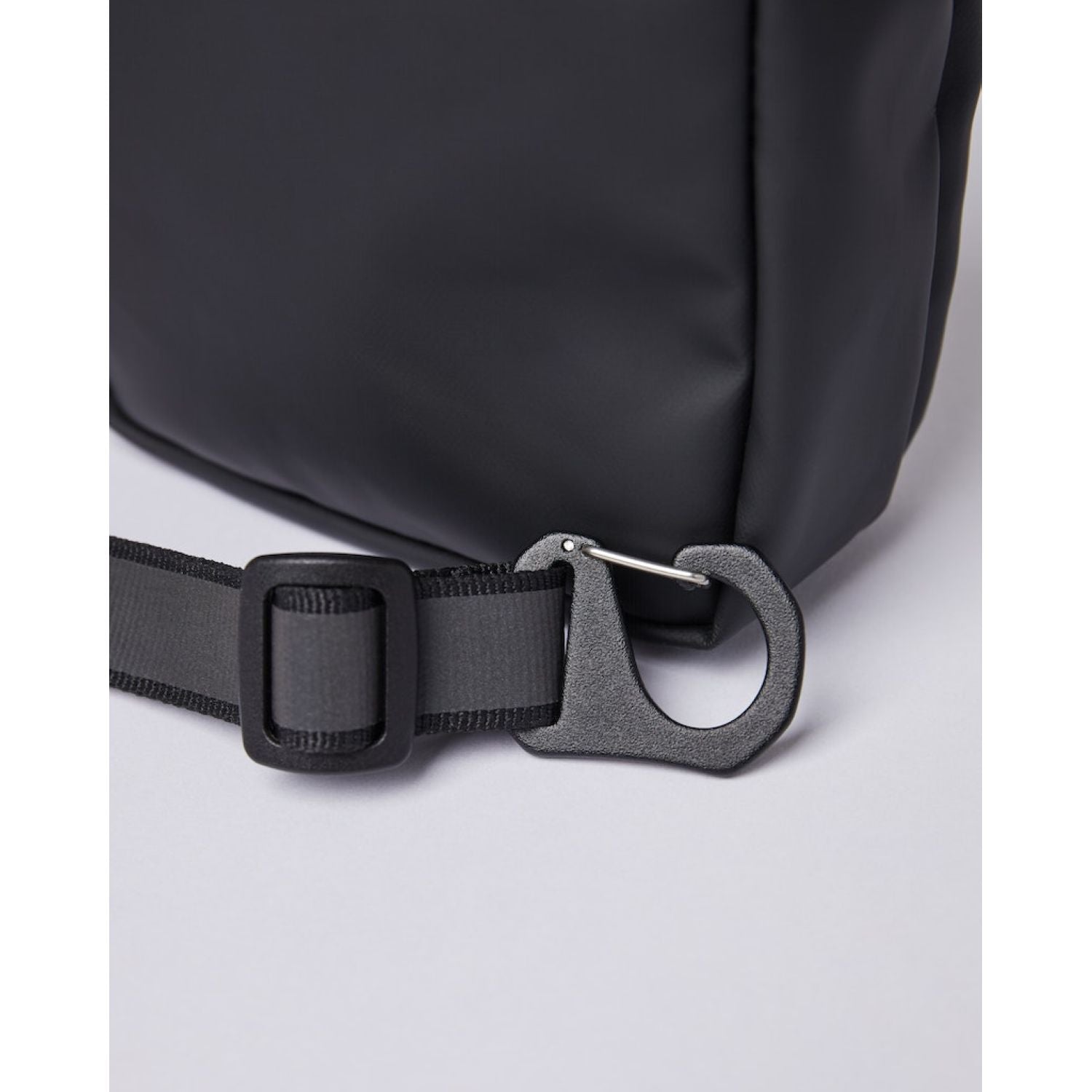 Sandqvist Poe Shoulder Bag - Black