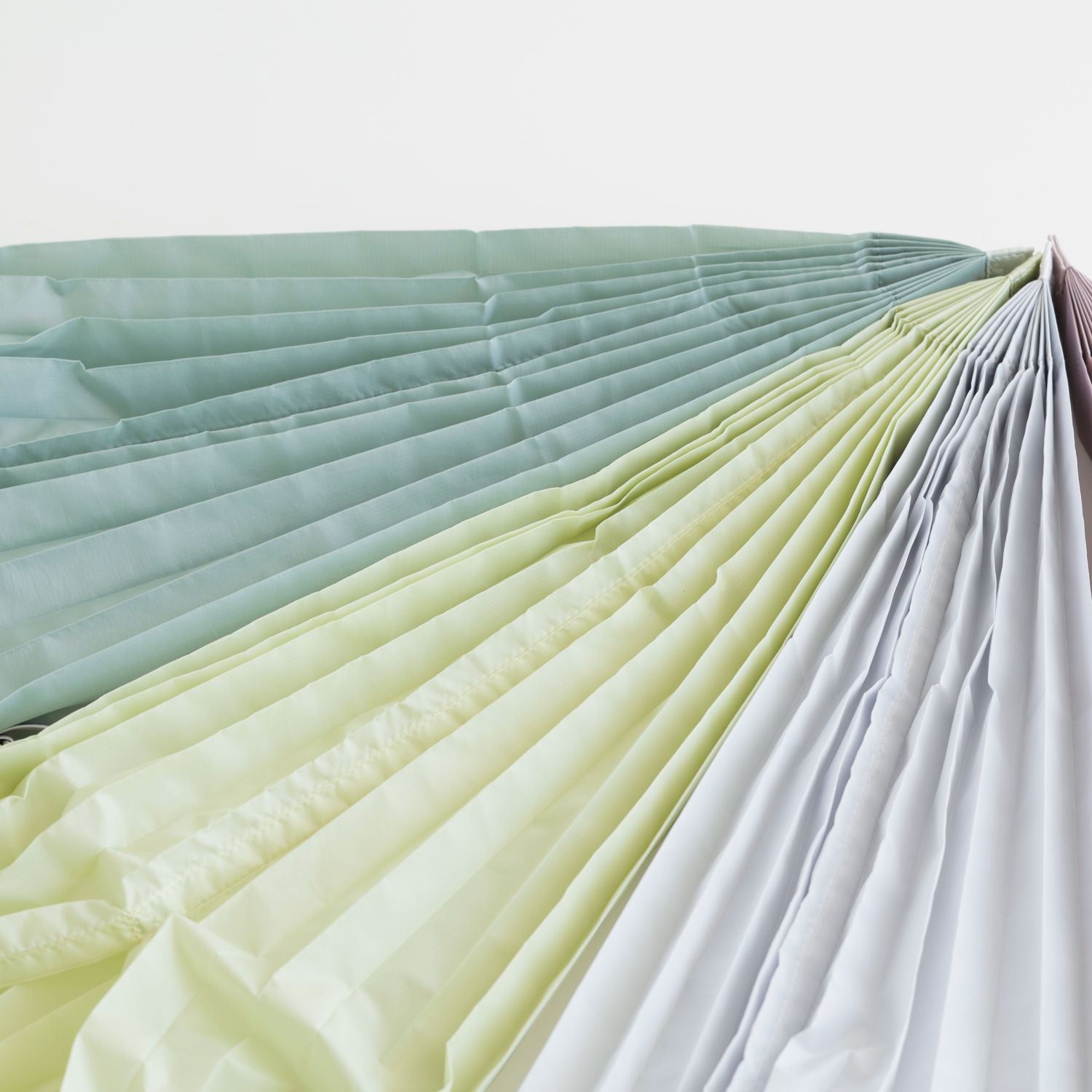 Shupatto Foldable Minimal Bag 12L - Nude Pink