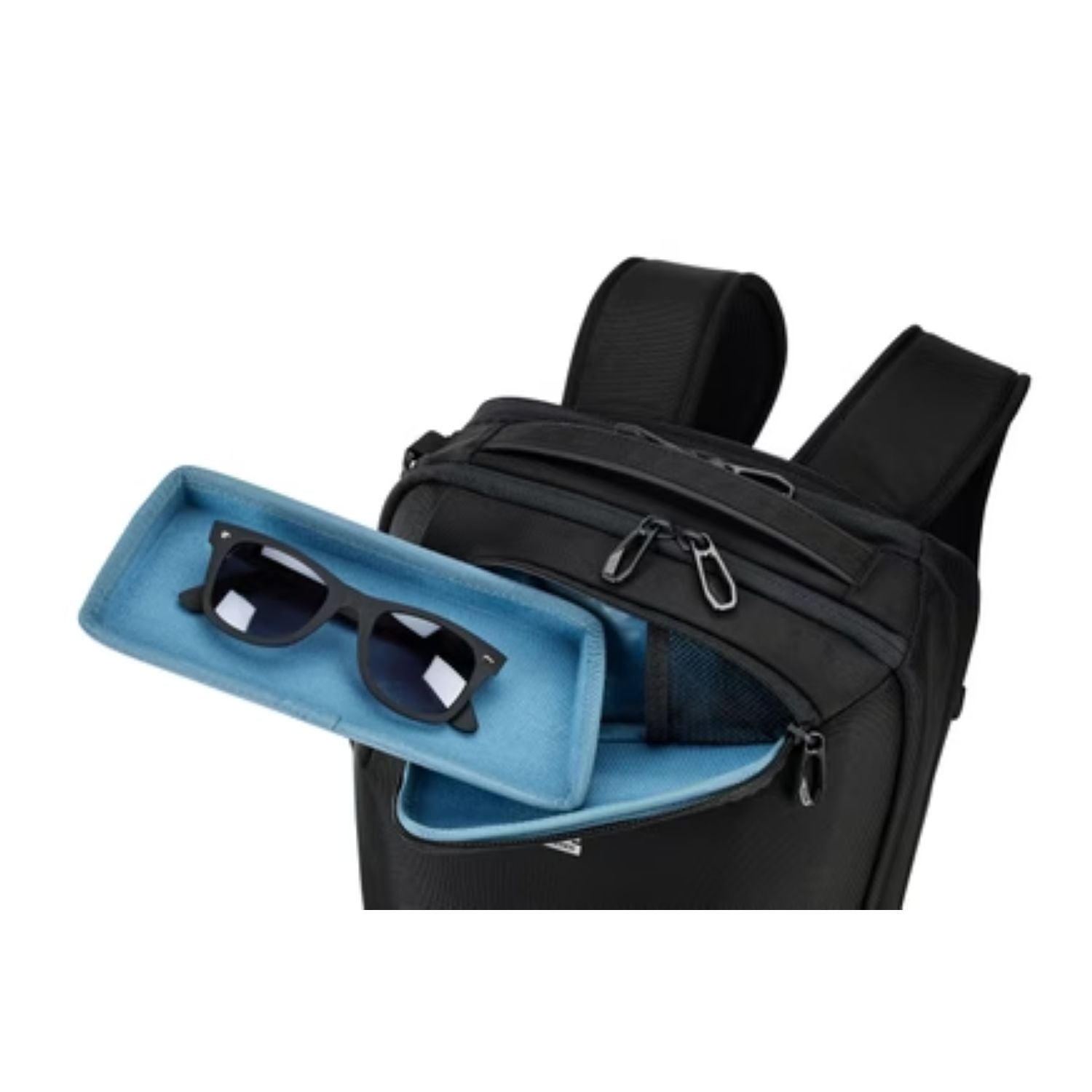 Thule Accent Recycled Convertible Backpack 17L - Black