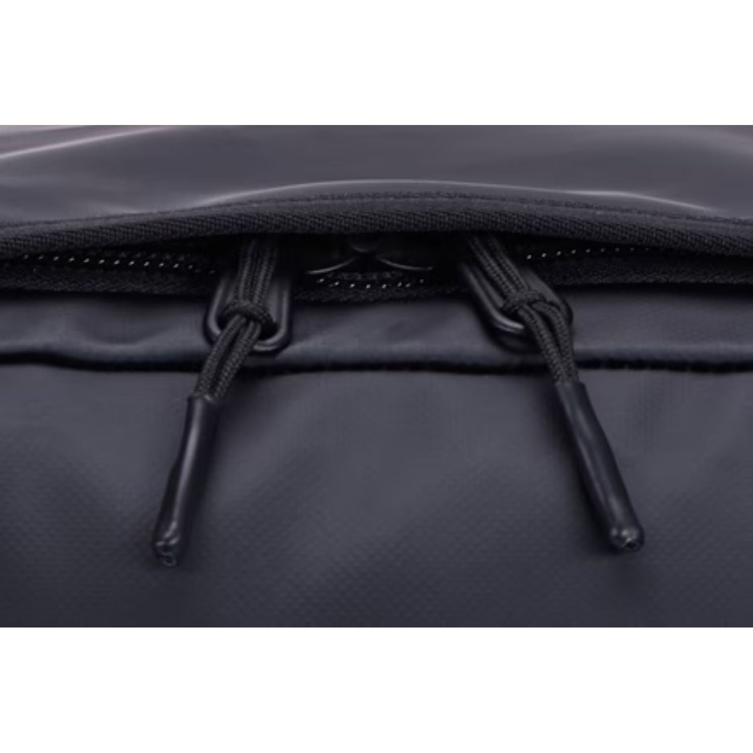 Thule Chasm Duffel 30L - Black