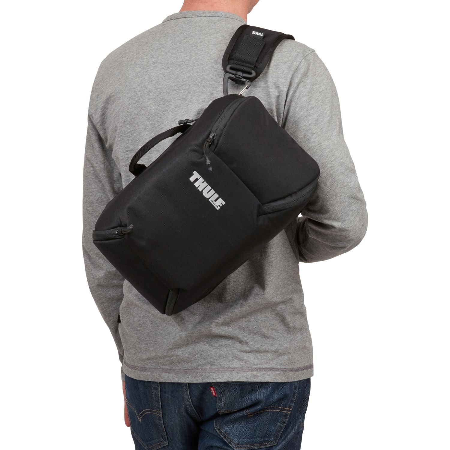 Thule Covert DSLR Backpack 32L - Black
