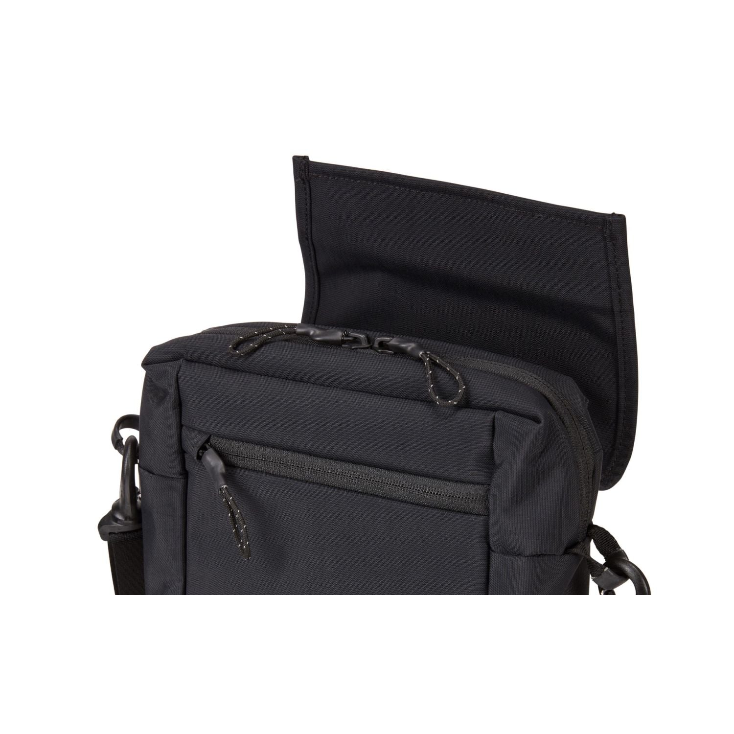 Thule Paramount 2 Crossbody 10In - Black