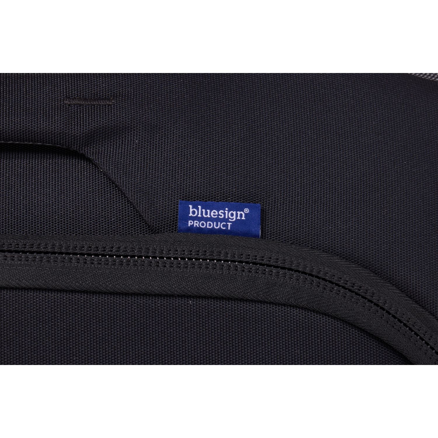 Thule Subterra 2 Carry-On Spinner Luggage - Black