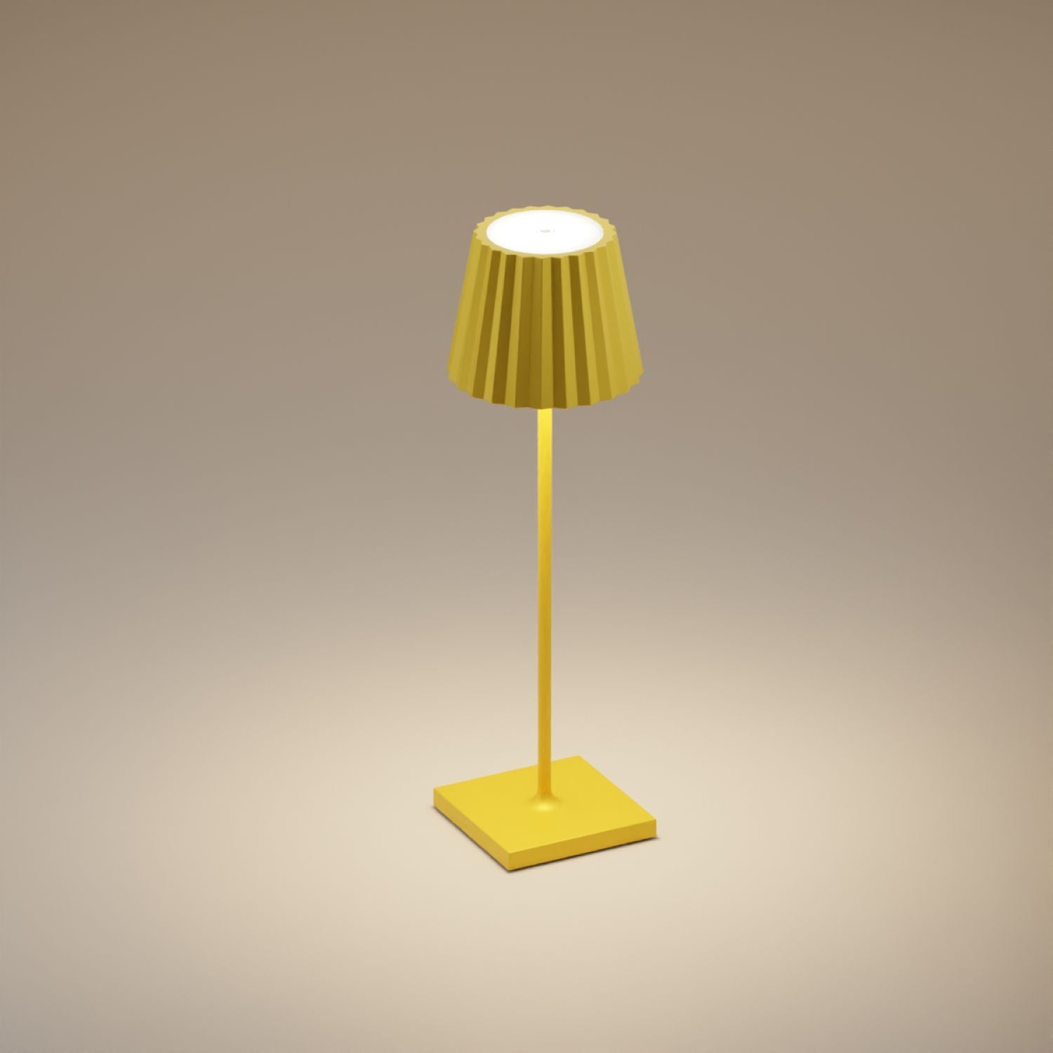 Ubiqua Plisse With 188 Lumens - 2.2W 5V Power (Yellow)