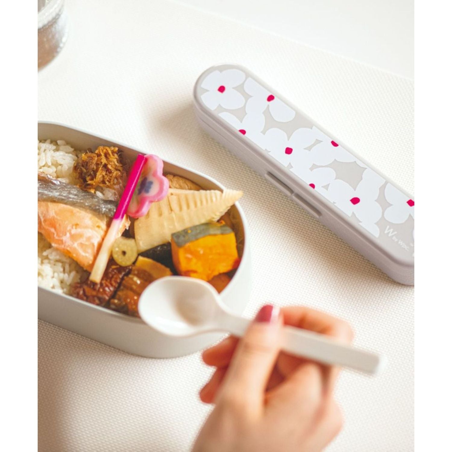 WPC Cutlery Set (Crocus Beige)