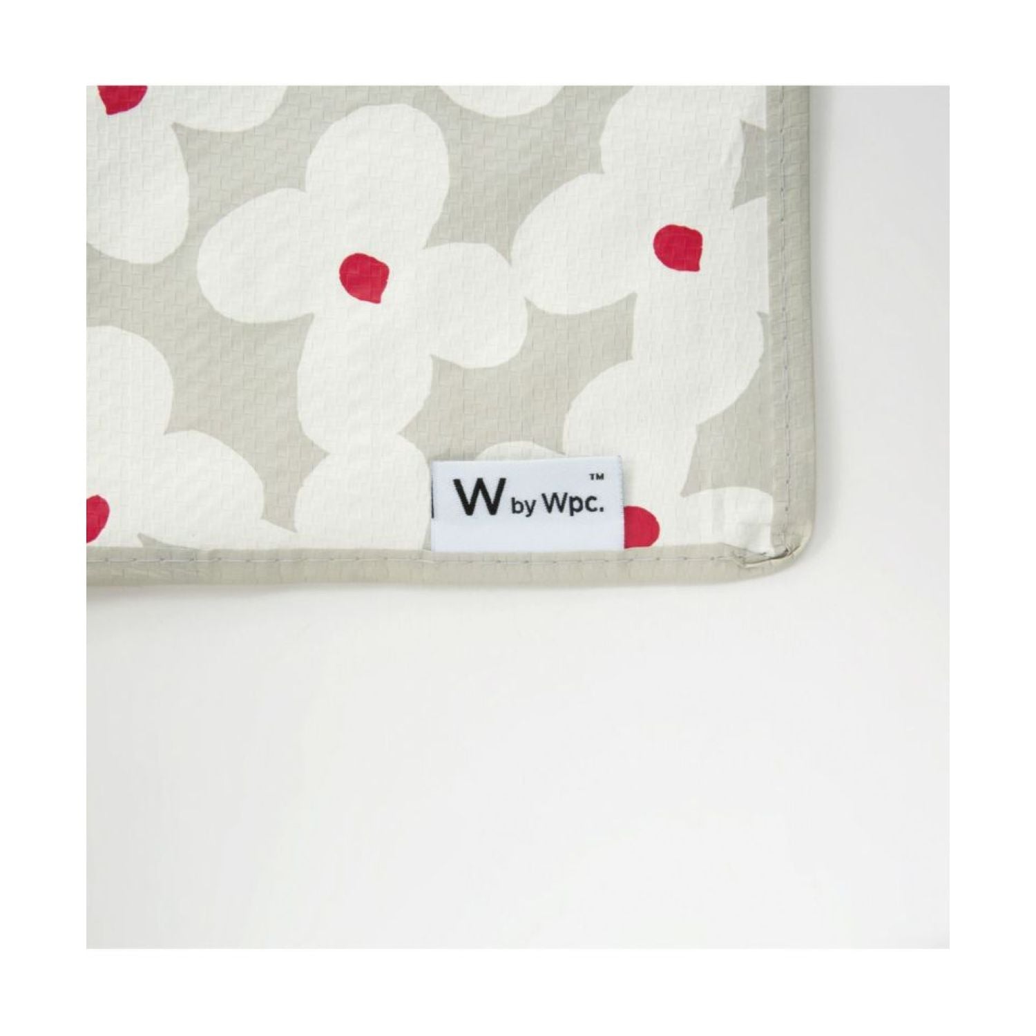 WPC Picnic Blanket 140cm X 90cm (Blooming Tulip Red)