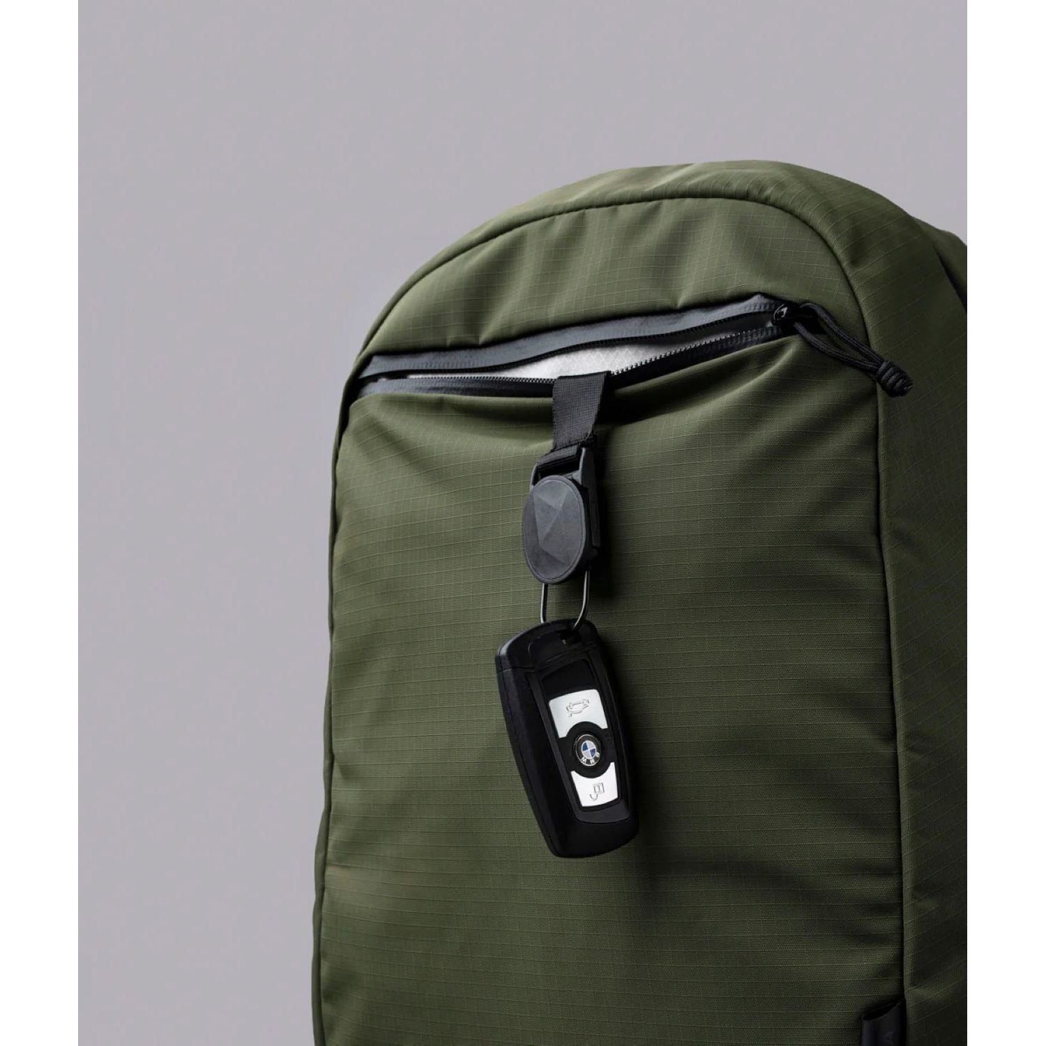 ALPAKA Aero Backpack Lite Axoflux 210D 16L (Olive Green)