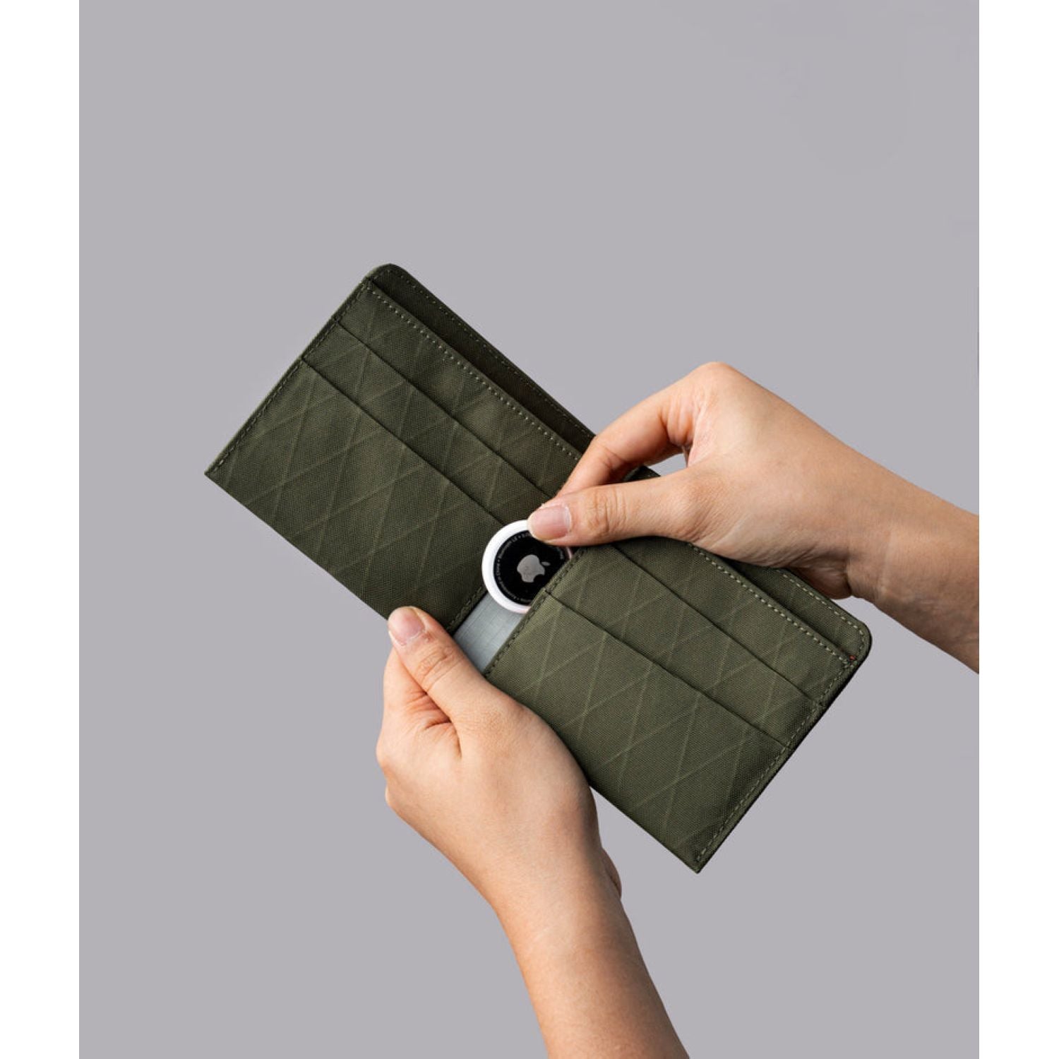 ALPAKA Ark Classic Wallet X-Pac X42 (Olive Green)