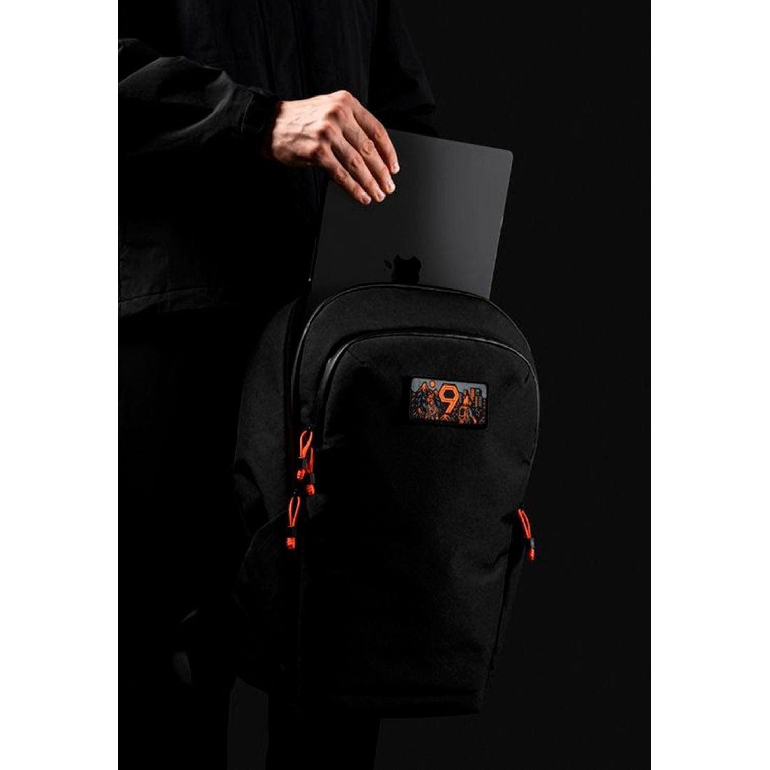 ALPAKA Bravo Backpack 9Th Anniversary Edition 23L Axogrid 300D (Black)