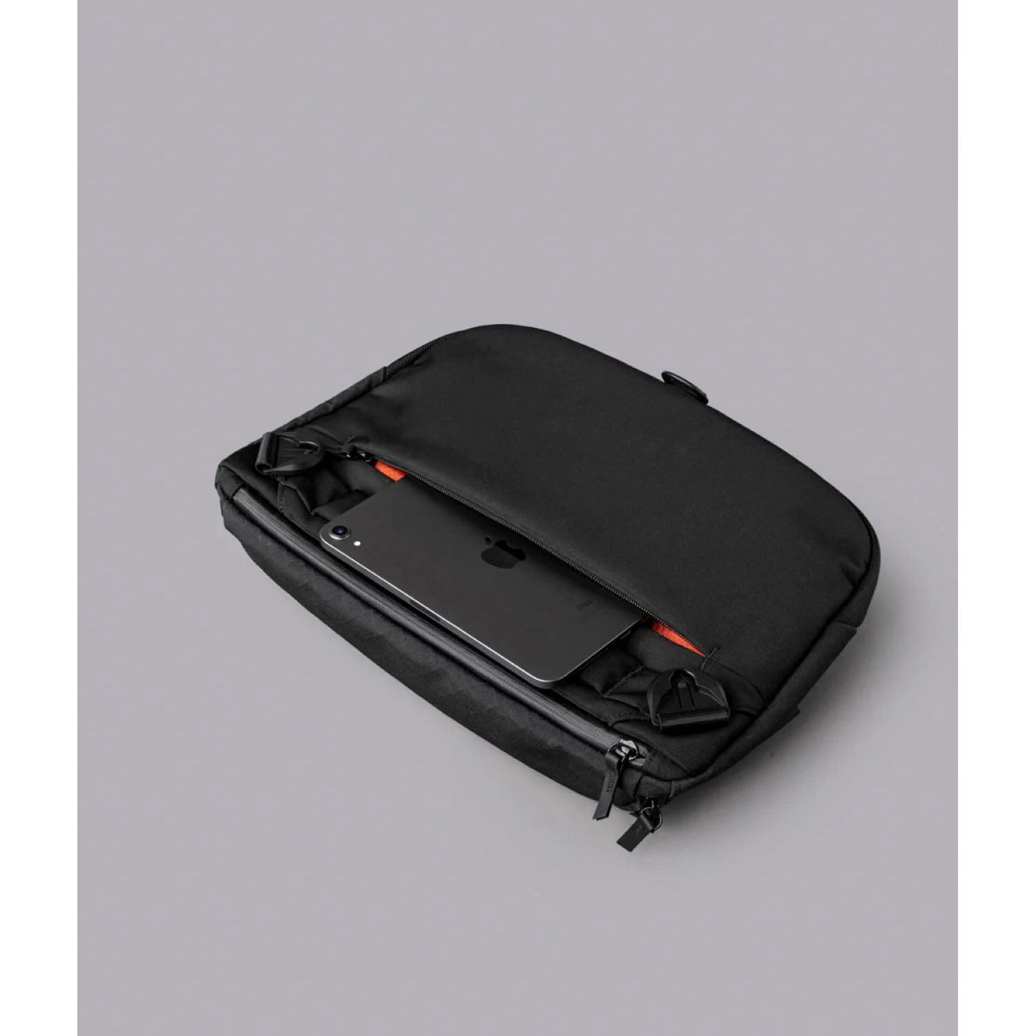 ALPAKA Bravo Sling Max V2 Axogrid 300D (Black)