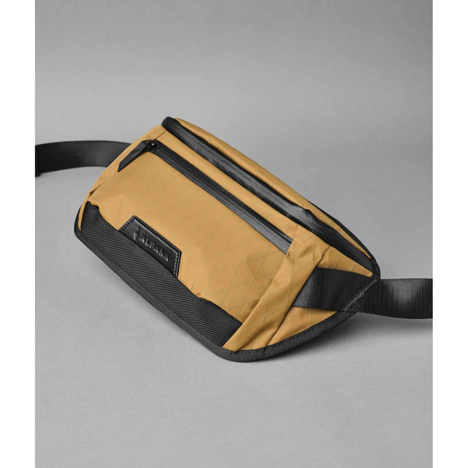 ALPAKA Bravo Sling Mini V2 X-Pac VX21 (Coyote Brown)