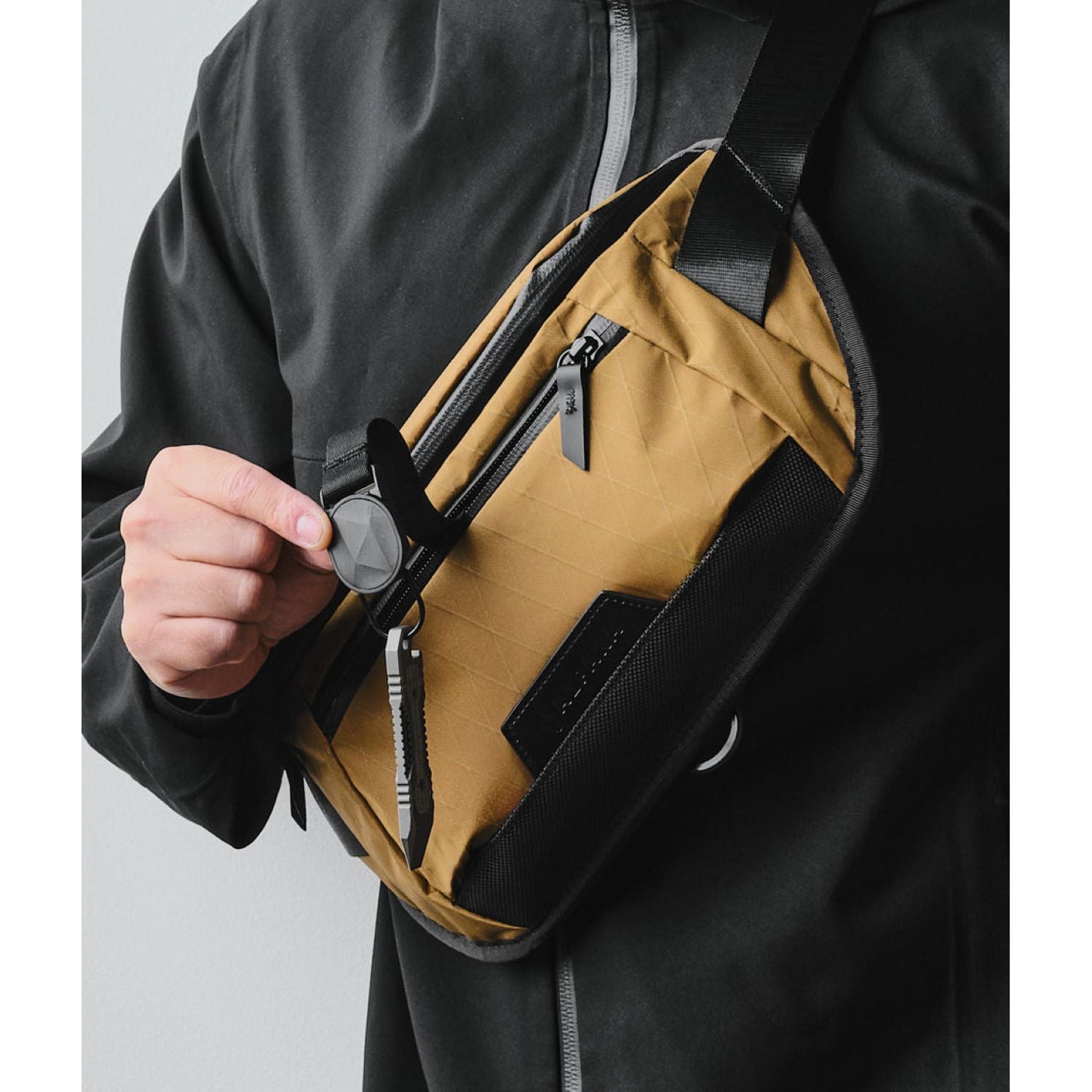 ALPAKA Bravo Sling Mini V2 X-Pac VX21 (Coyote Brown)