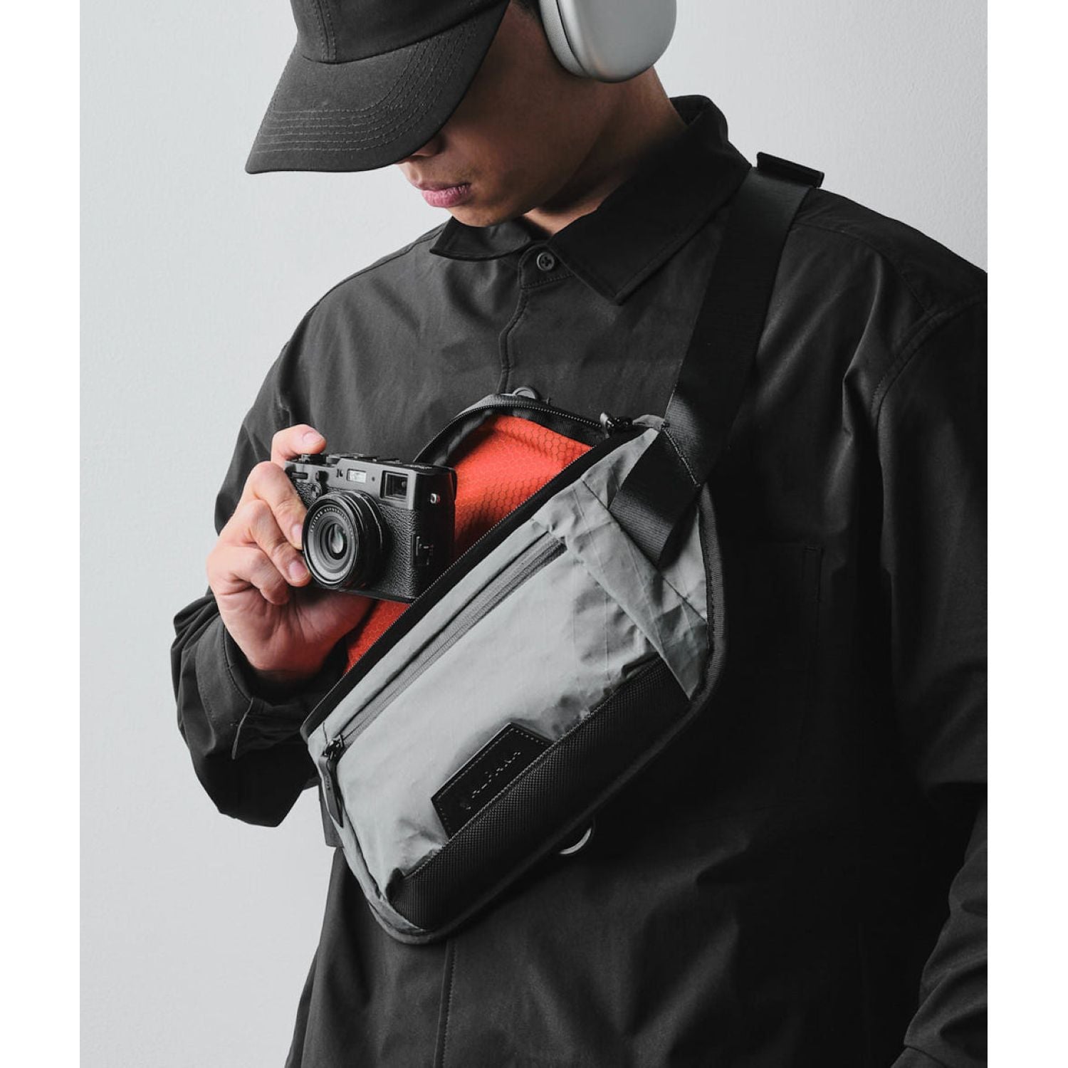 ALPAKA Bravo Sling Mini V2 X-Pac VX21 (Slated Grey)