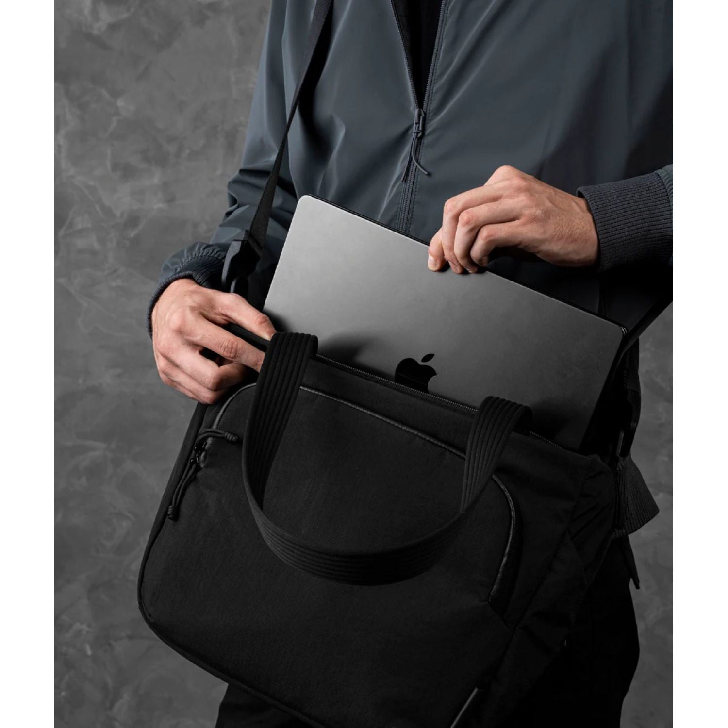 ALPAKA Bravo Tote V2 12L Axoflux 400D Ripstop Nylon (Black)