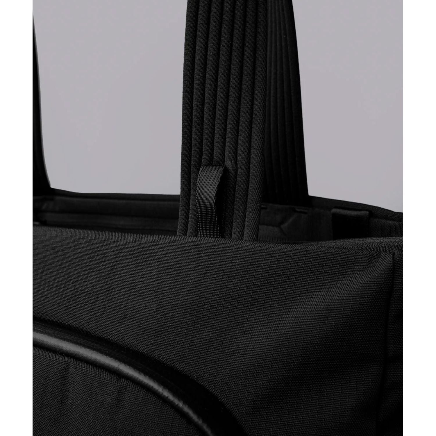 ALPAKA Bravo Tote V2 14L Axoflux 400D Ripstop Nylon (Black)
