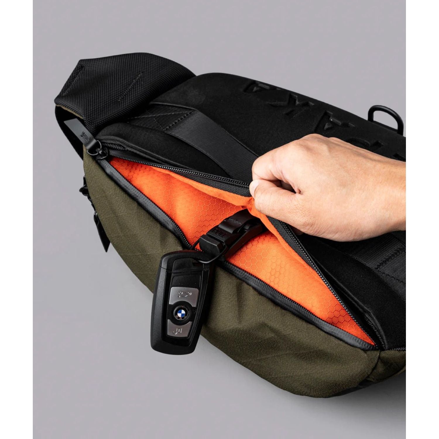 ALPAKA Bravo X Sling V2 Axogrid 300D (Army Green)