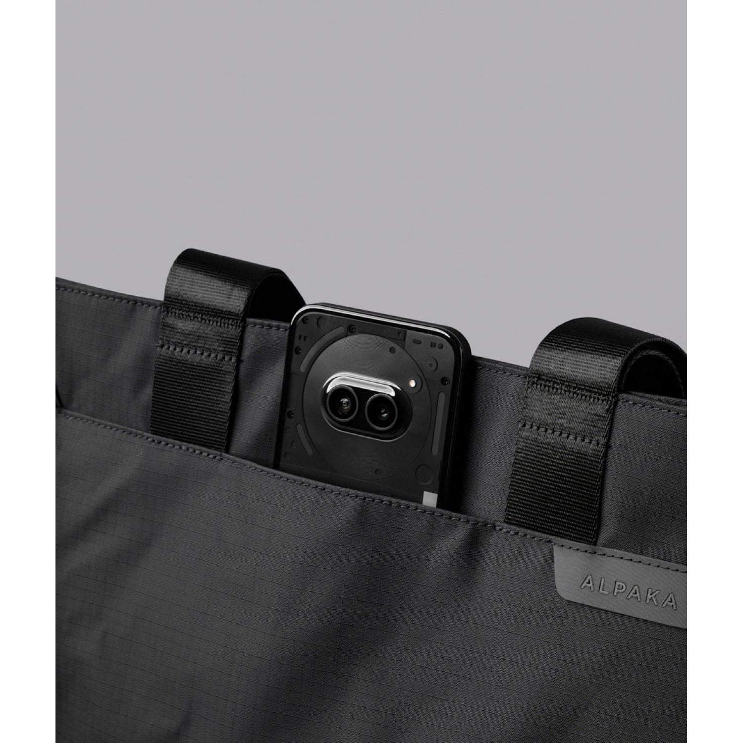 ALPAKA Elements Tote Bag (M) Axoflux 210D (Black/Grey)