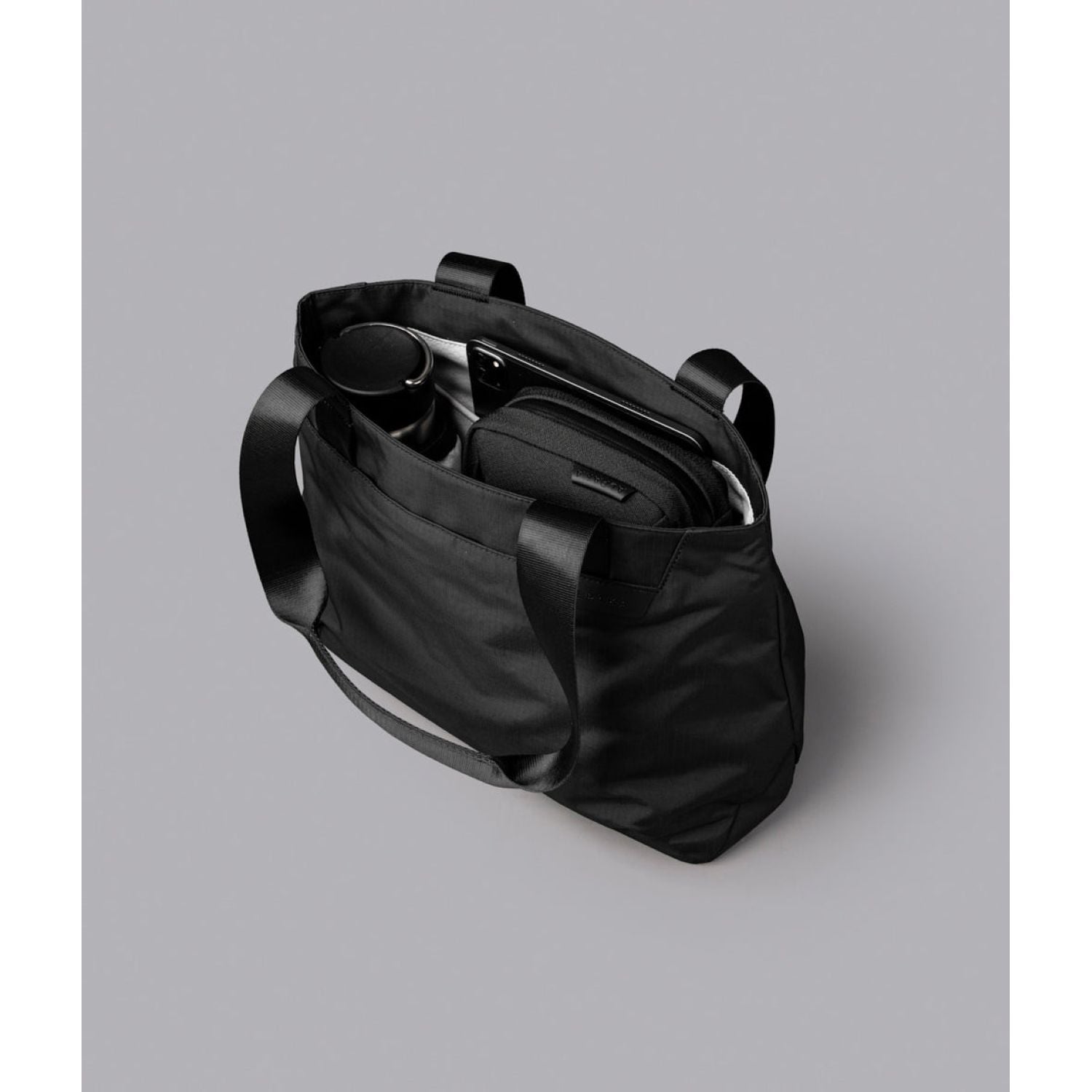 ALPAKA Elements Tote Bag (S) Axoflux 210D (Black/Grey)