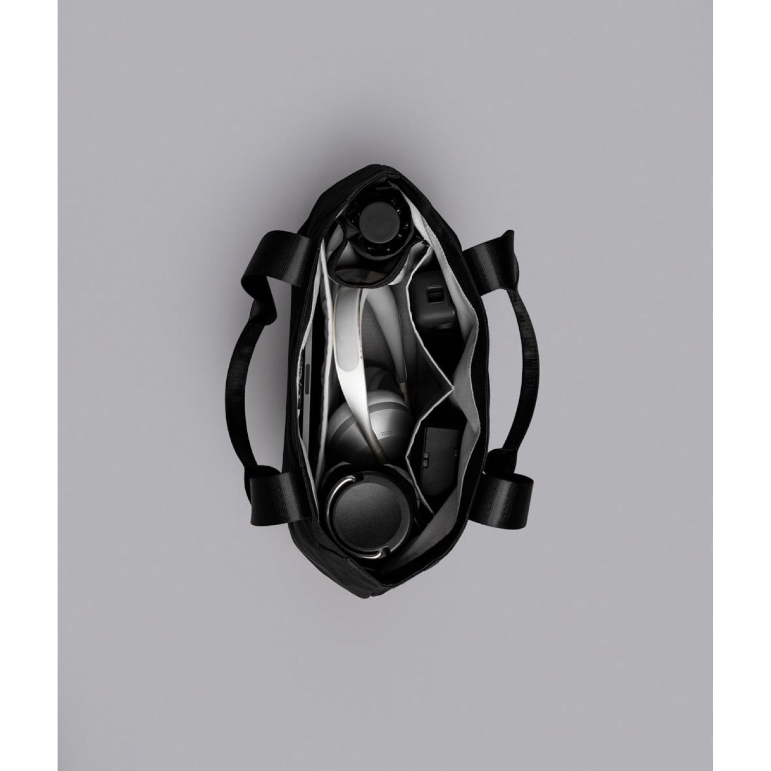 ALPAKA Elements Tote Bag (S) Axoflux 210D (Black/Grey)