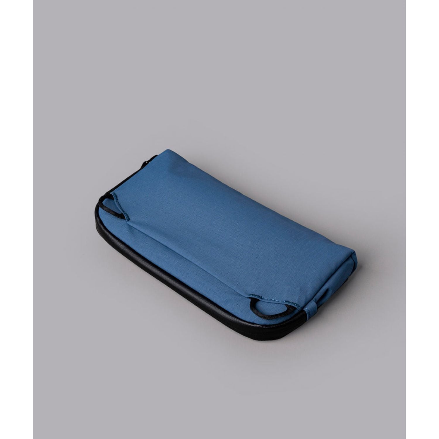 ALPAKA Flight Pouch Axoflux 210D (Blue)