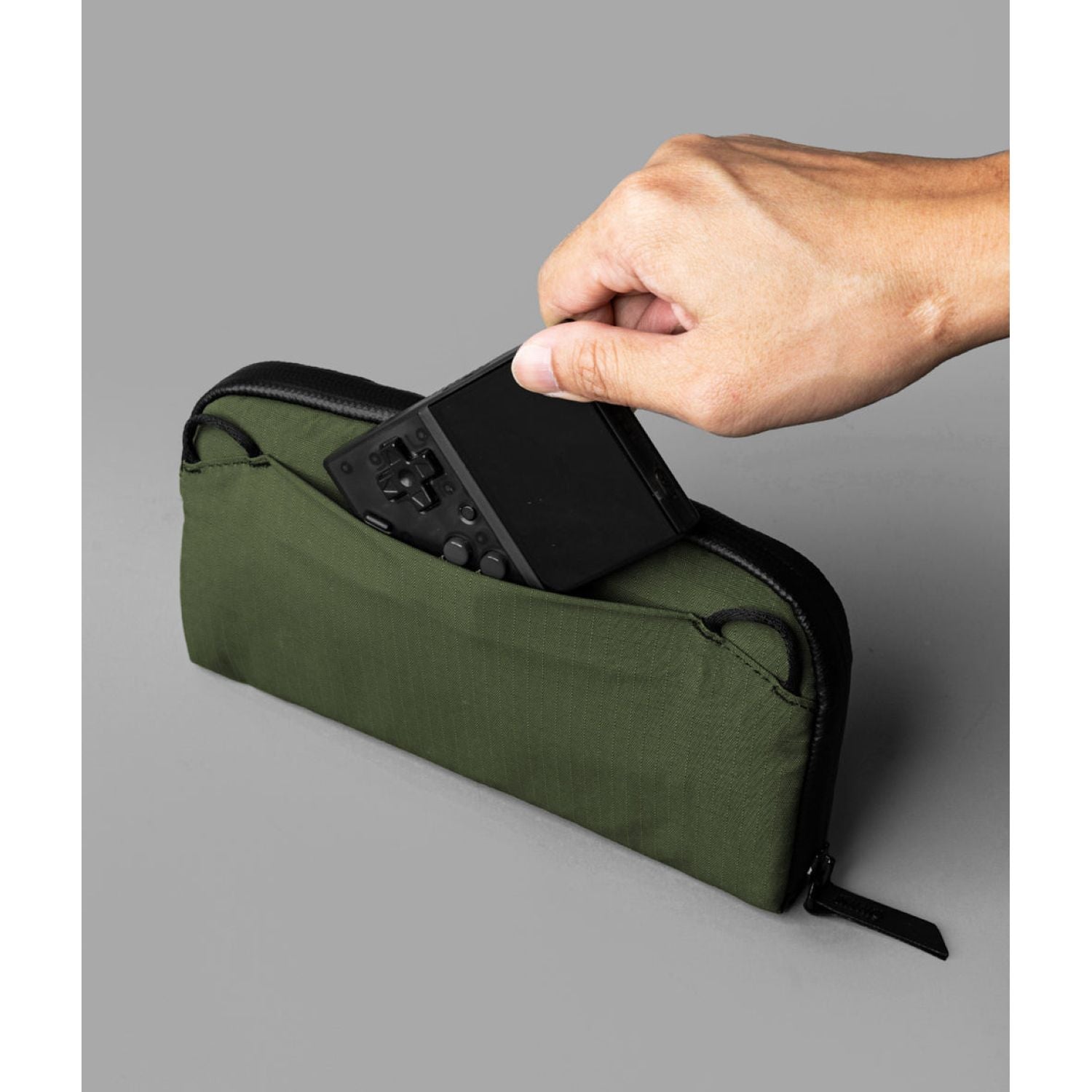 ALPAKA Flight Pouch Axoflux 210D (Green)
