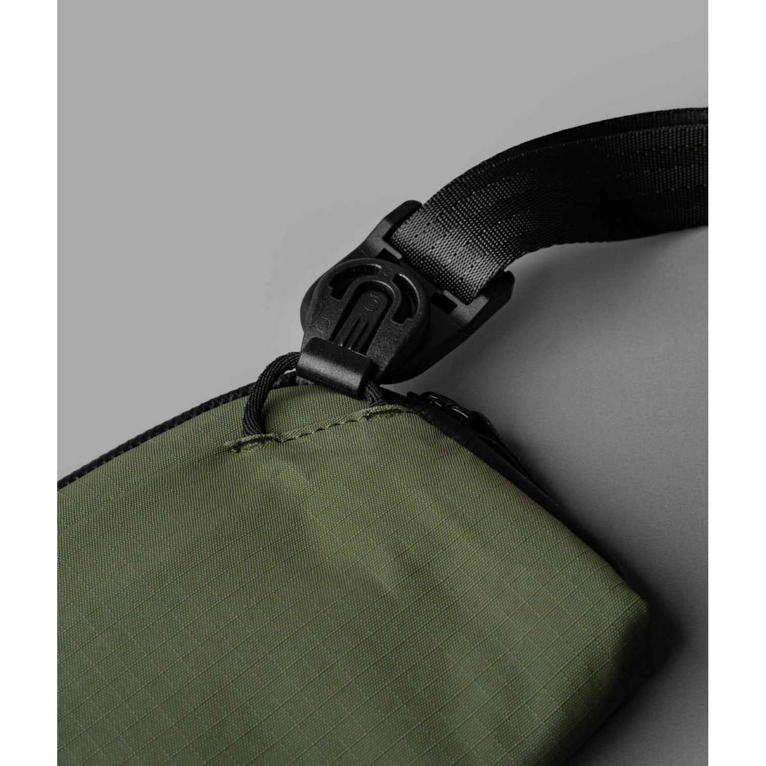 ALPAKA Flight Pouch Axoflux 210D (Green)