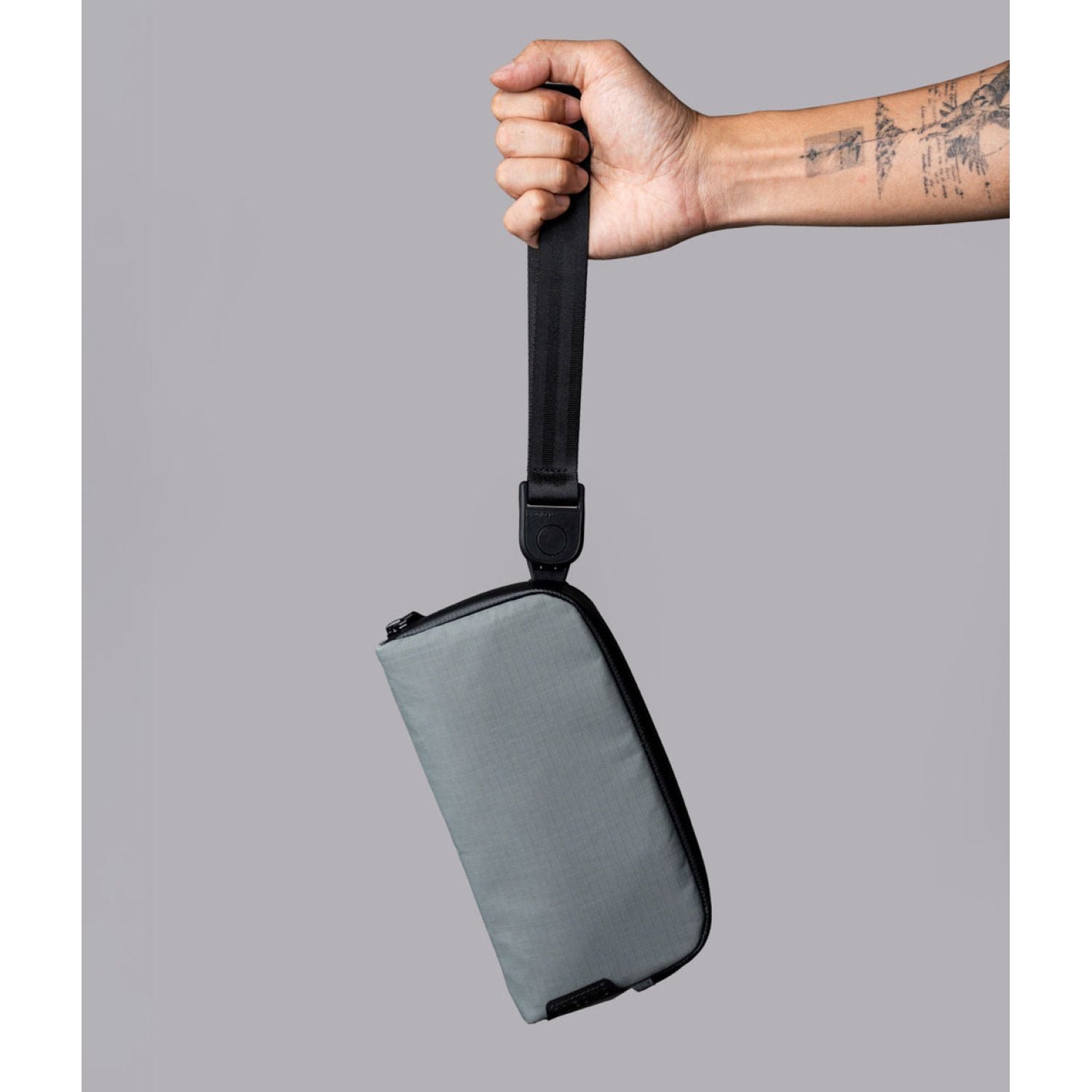 ALPAKA Flight Pouch Axoflux 210D (Grey)