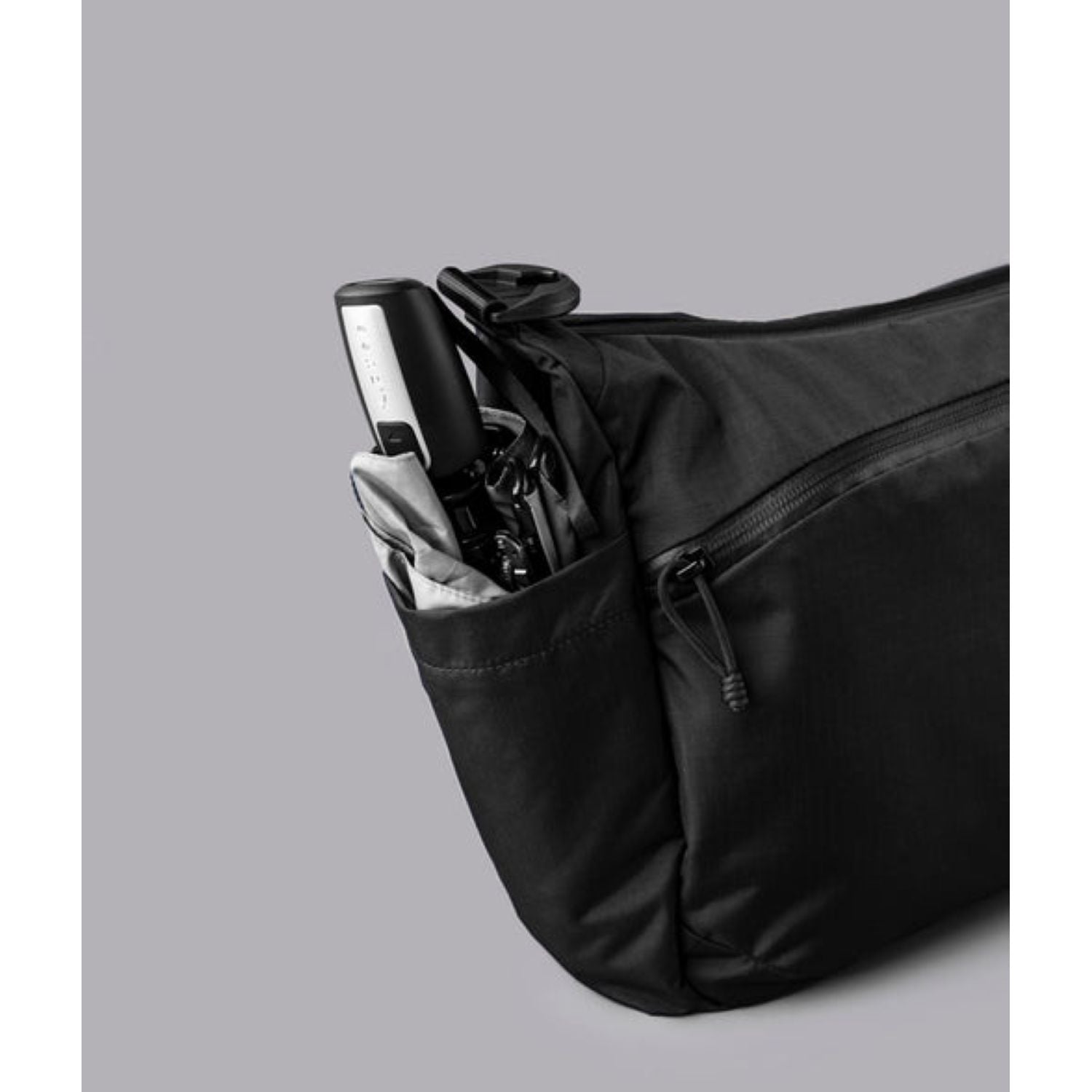 ALPAKA Flight Satchel Axoflux 210D (Black)