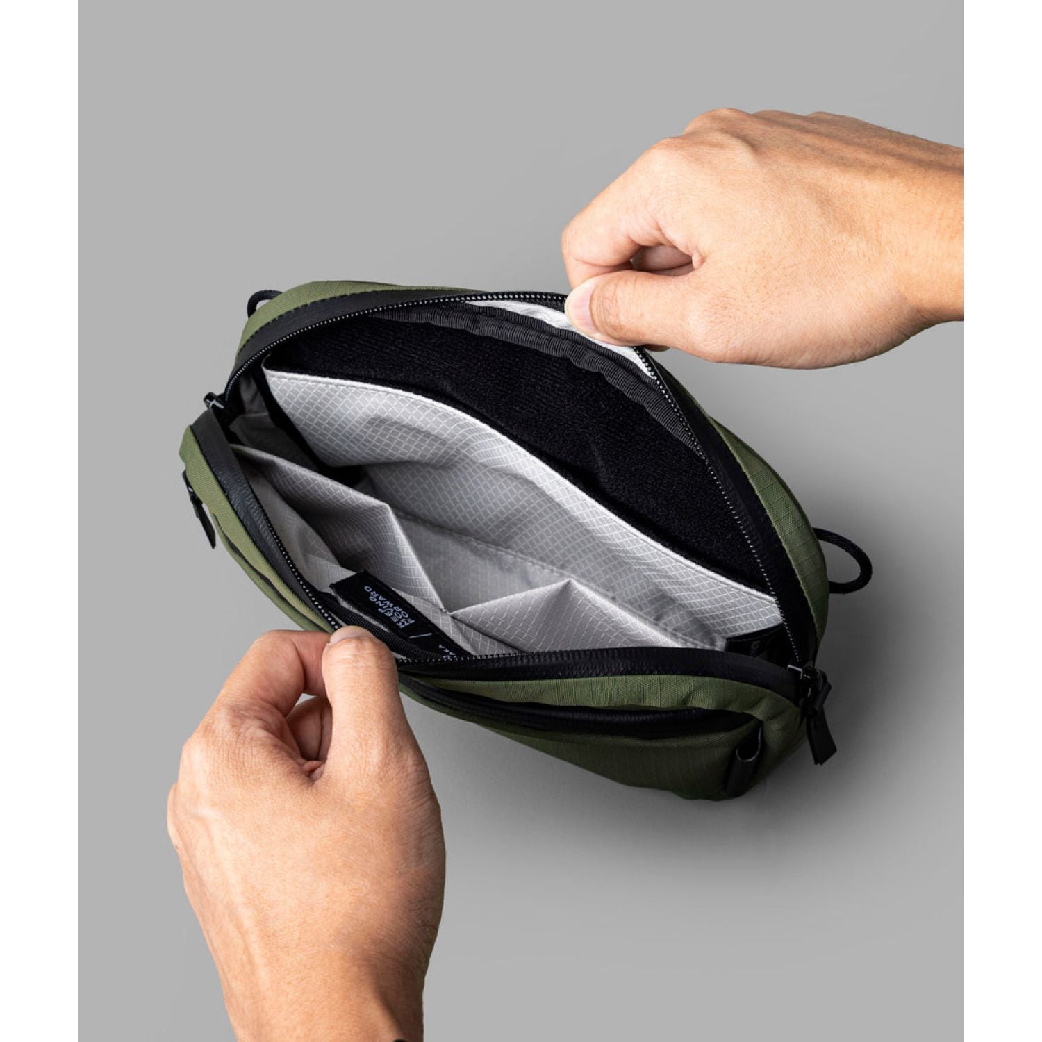 ALPAKA Flight Sling 1L Axoflux 210D (Green)