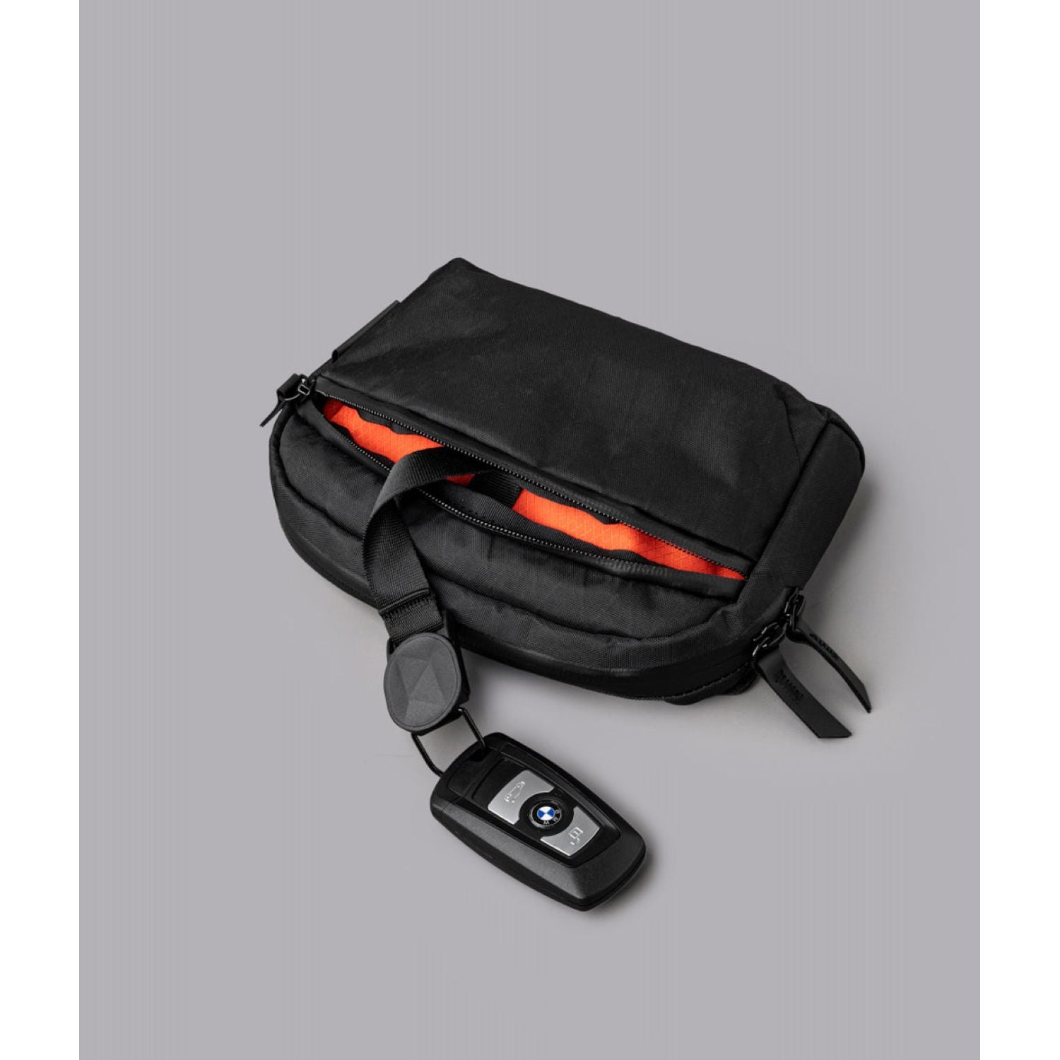 ALPAKA Flight Sling 1L X-Pac VX42 (Black)