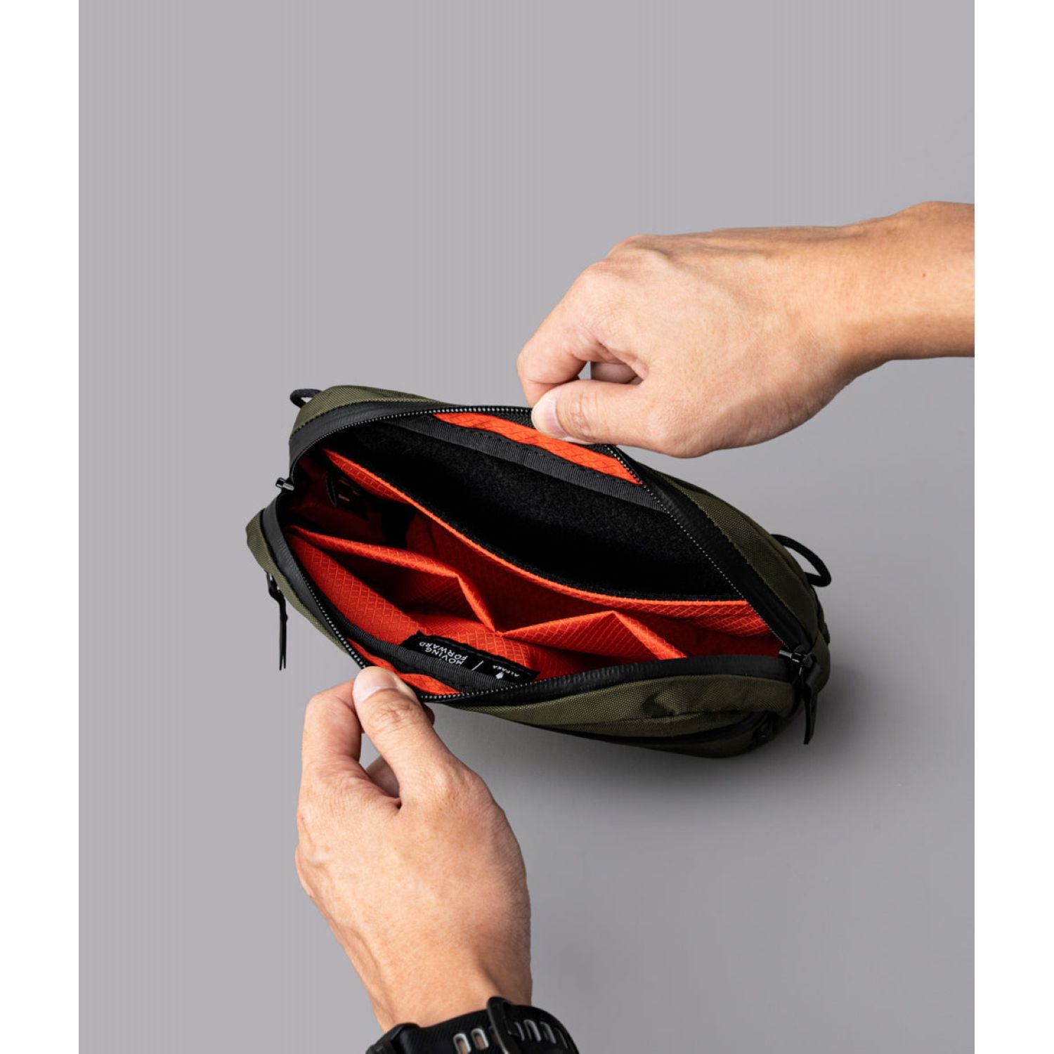 ALPAKA Flight Sling 1L X-Pac VX42 (Olive Green)