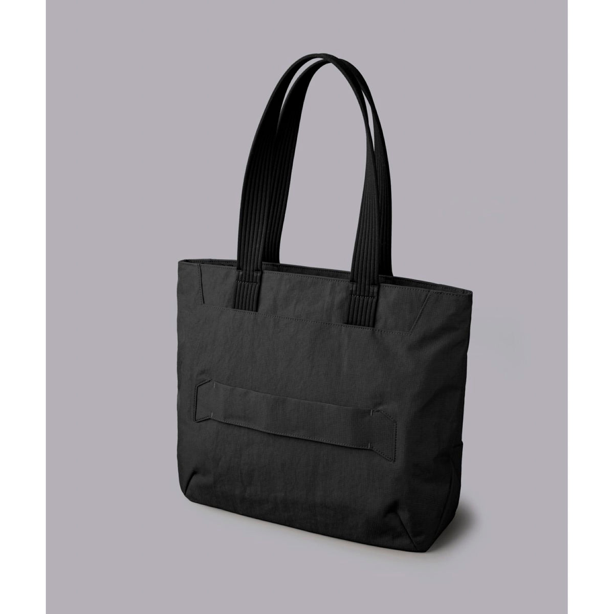 alpaka-flight-tote-bag-m-
