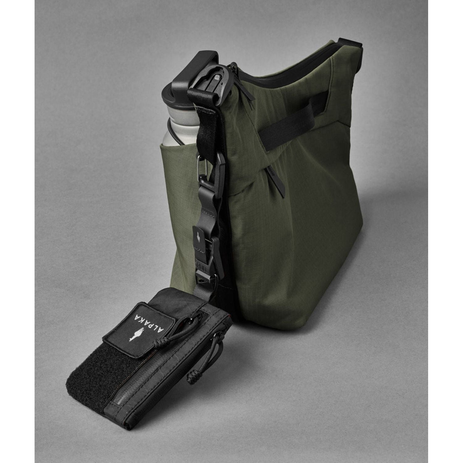 ALPAKA Flow Satchel Axoflux 210D (Green)