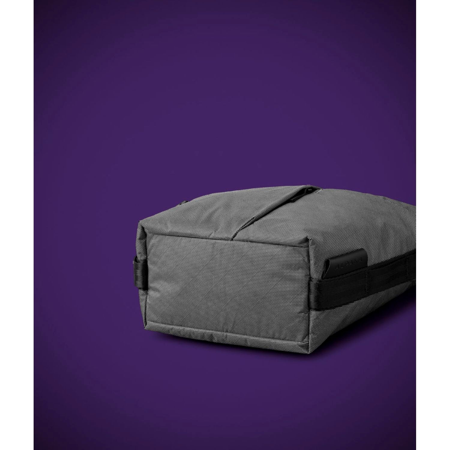 ALPAKA Flow Satchel Cyber Edition 2L Axogrid 100D Apex (Grey)