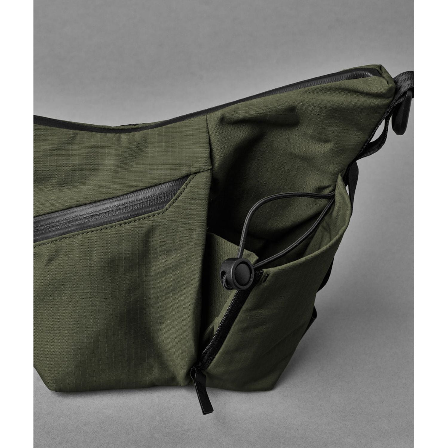 ALPAKA Flow Satchel Mini Axoflux 210D (Green)