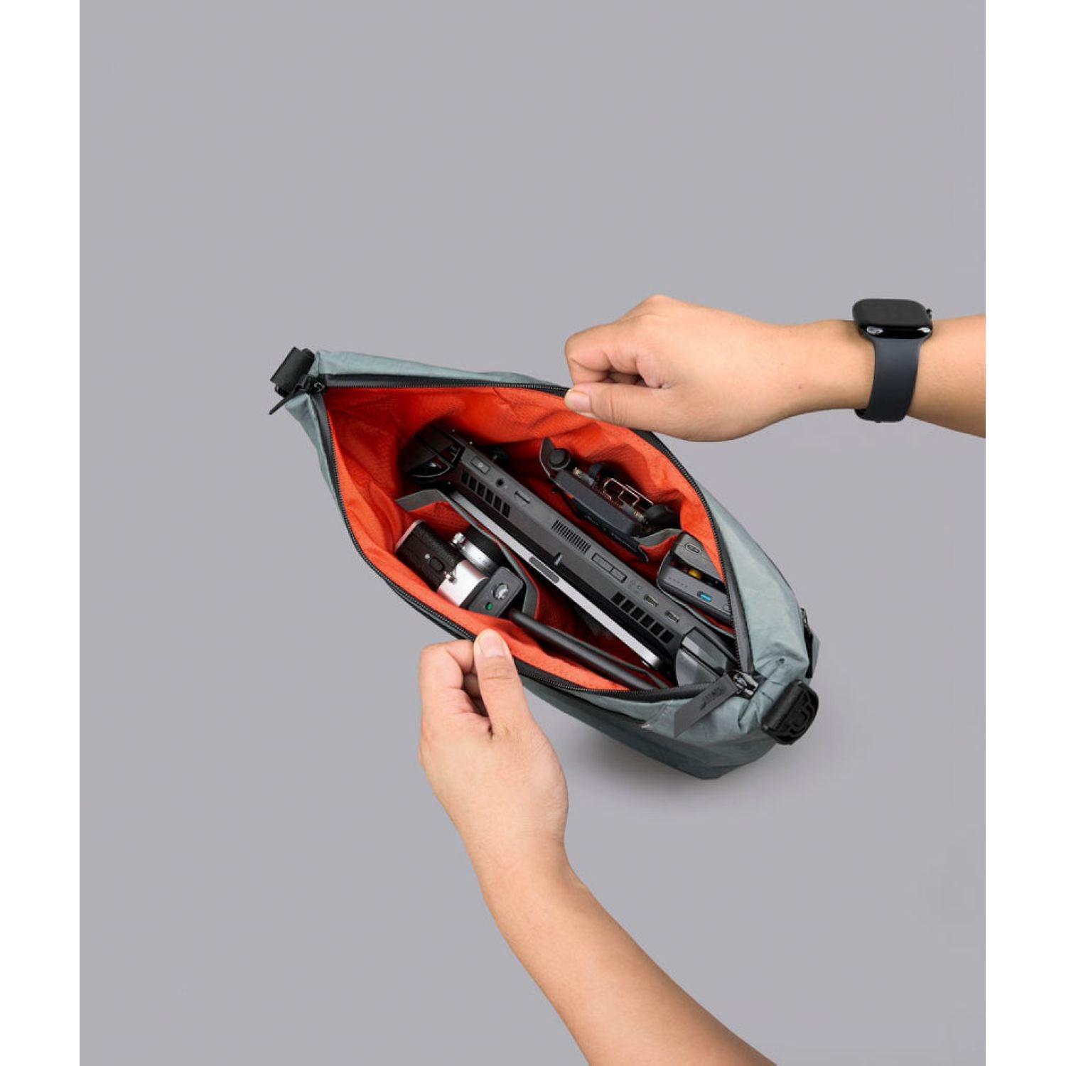 Alpaka Flow Satchel X-Pac VX21 (Slated Grey)