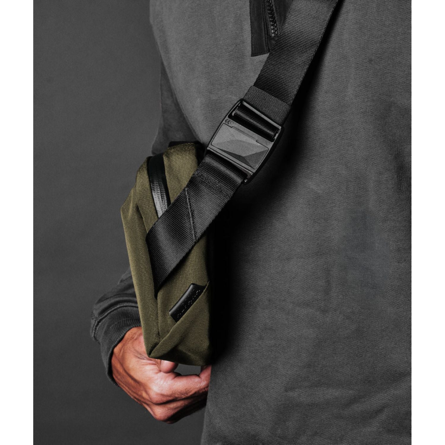 ALPAKA Go Sling Mini V2 (Maglockz Strap Buckle) Axoflux 300D (Army Green)