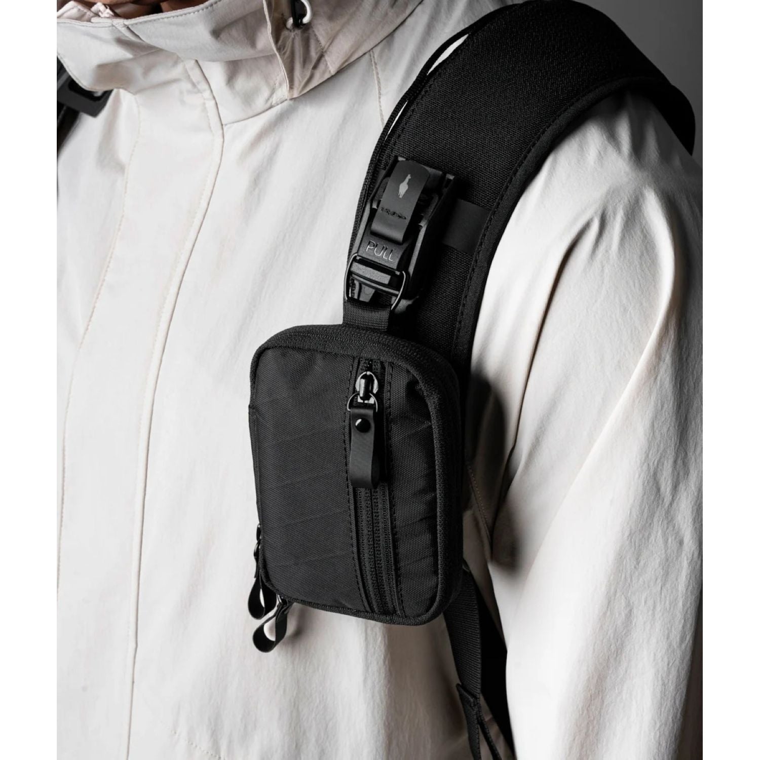 ALPAKA Metro Backpack Pro Axoflux 400D Ripstop Nylon (Black)
