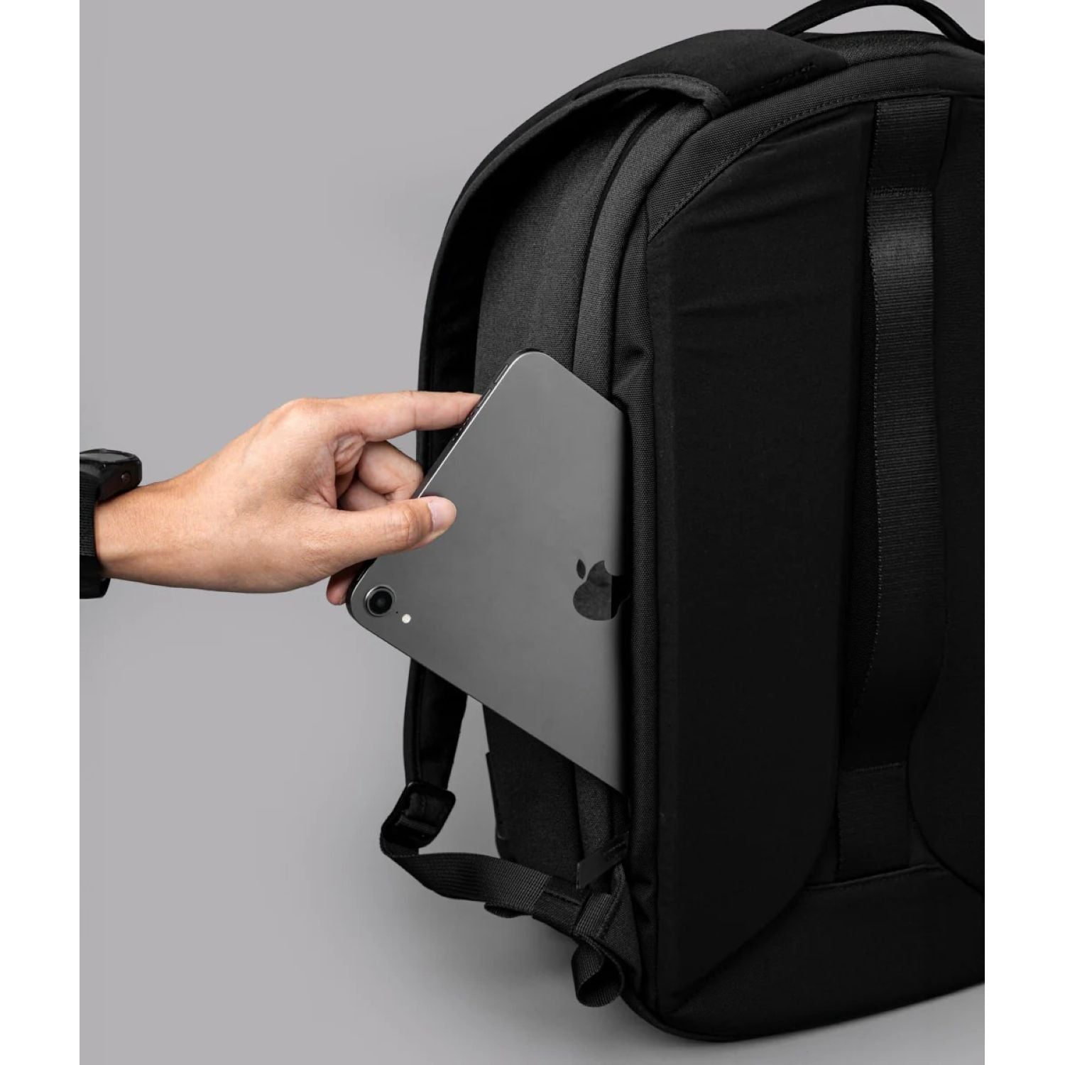 ALPAKA Metro Backpack Pro Axoflux 400D Ripstop Nylon (Black)