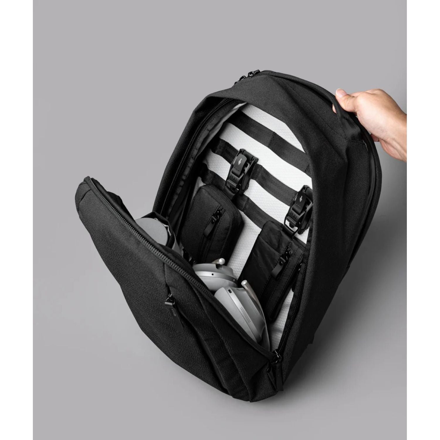 ALPAKA Metro Backpack Pro Axoflux 400D Ripstop Nylon (Black)