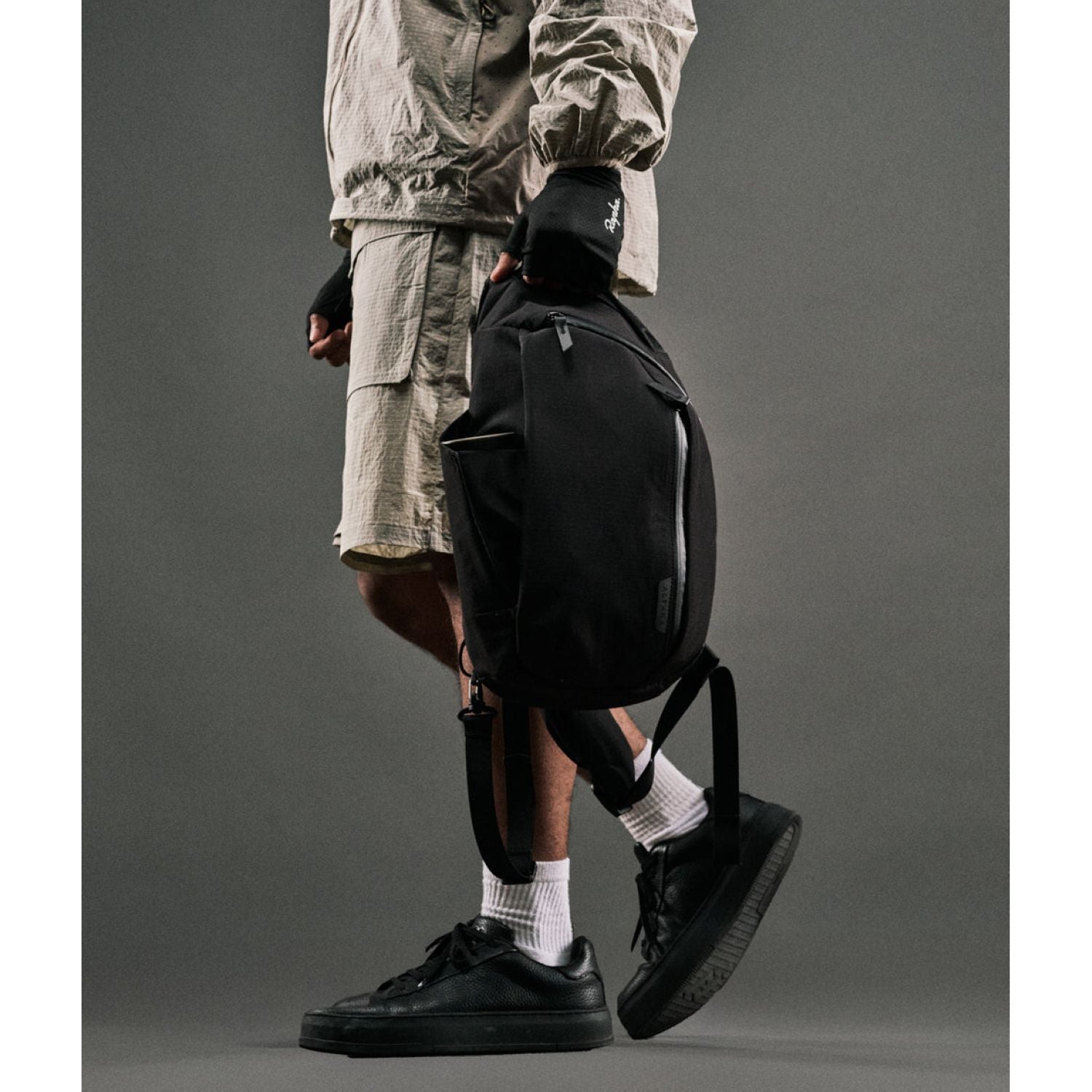 ALPAKA Metro Crossbody Left Shoulder Axoflux 210D (Black)