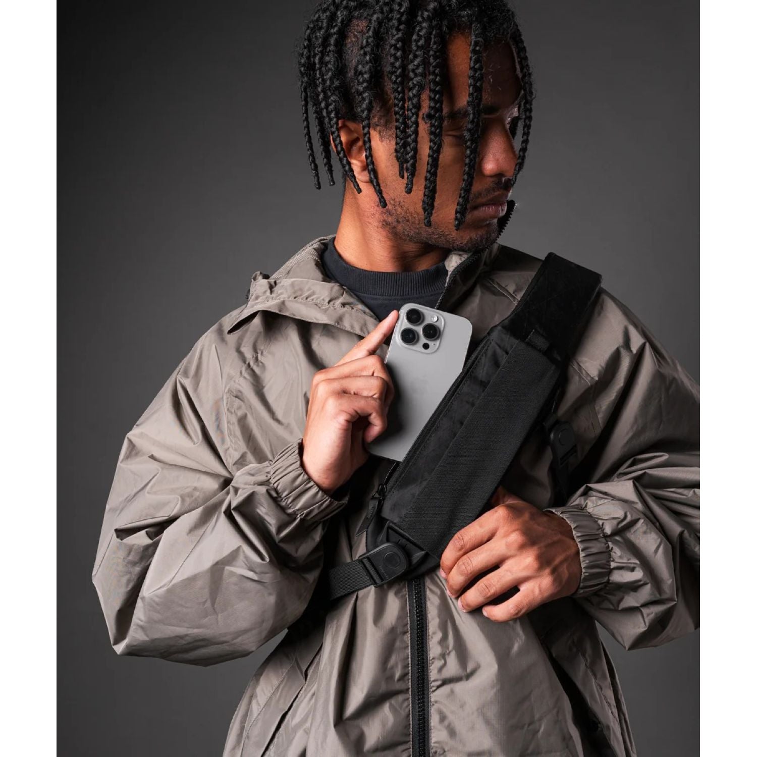 ALPAKA Metro Crossbody Left Shoulder X-Pac VX42 (Black)