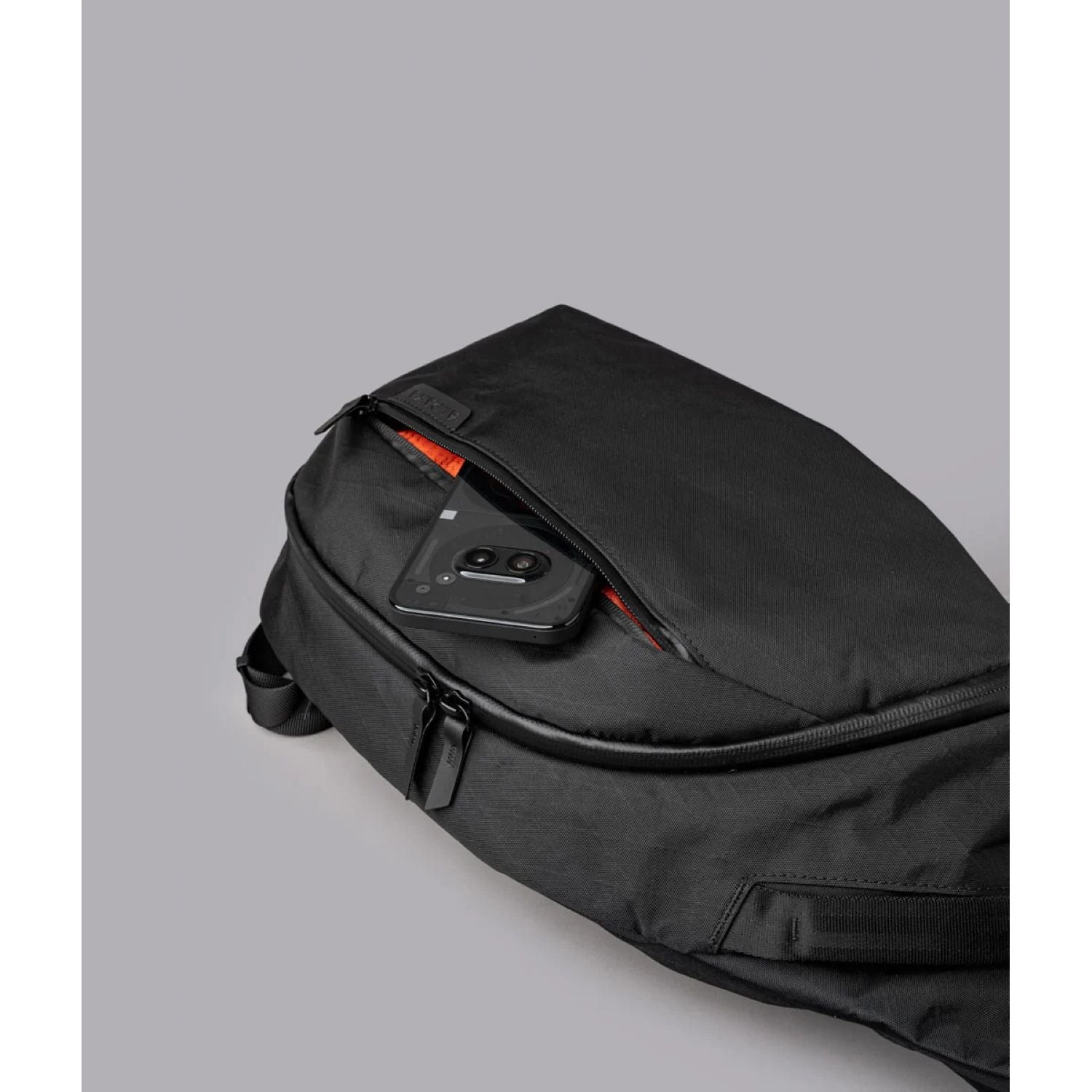 ALPAKA Metro Crossbody Left Shoulder X-Pac VX42 (Black)